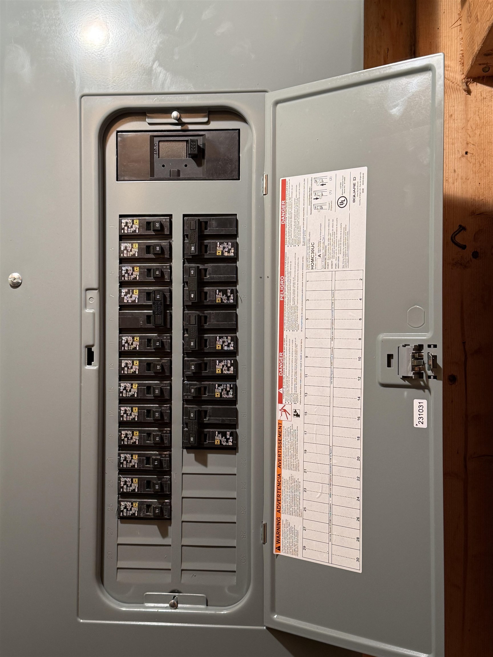 1424 College Drive, Owensboro, Kentucky 42301, 3 Bedrooms Bedrooms, ,2 BathroomsBathrooms,Single Family Residence,For Sale,College Drive,93803