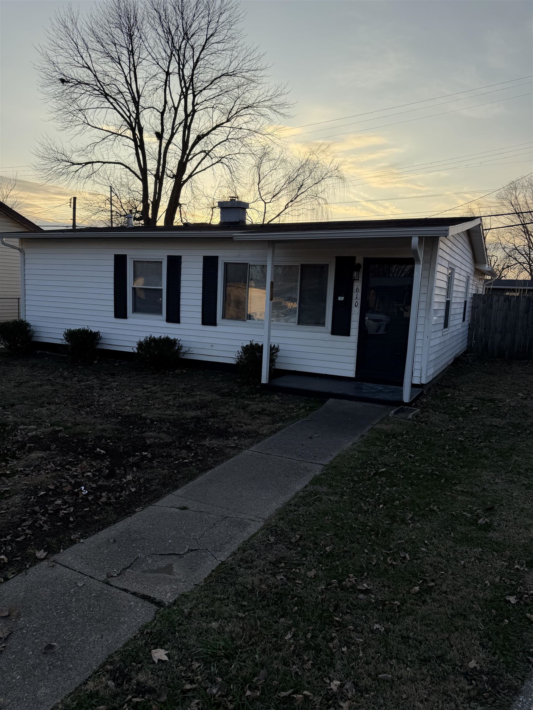 610 Dornell Street, Owensboro, Kentucky 42301, 4 Bedrooms Bedrooms, ,1 BathroomBathrooms,Single Family Residence,For Sale,Dornell Street,93804