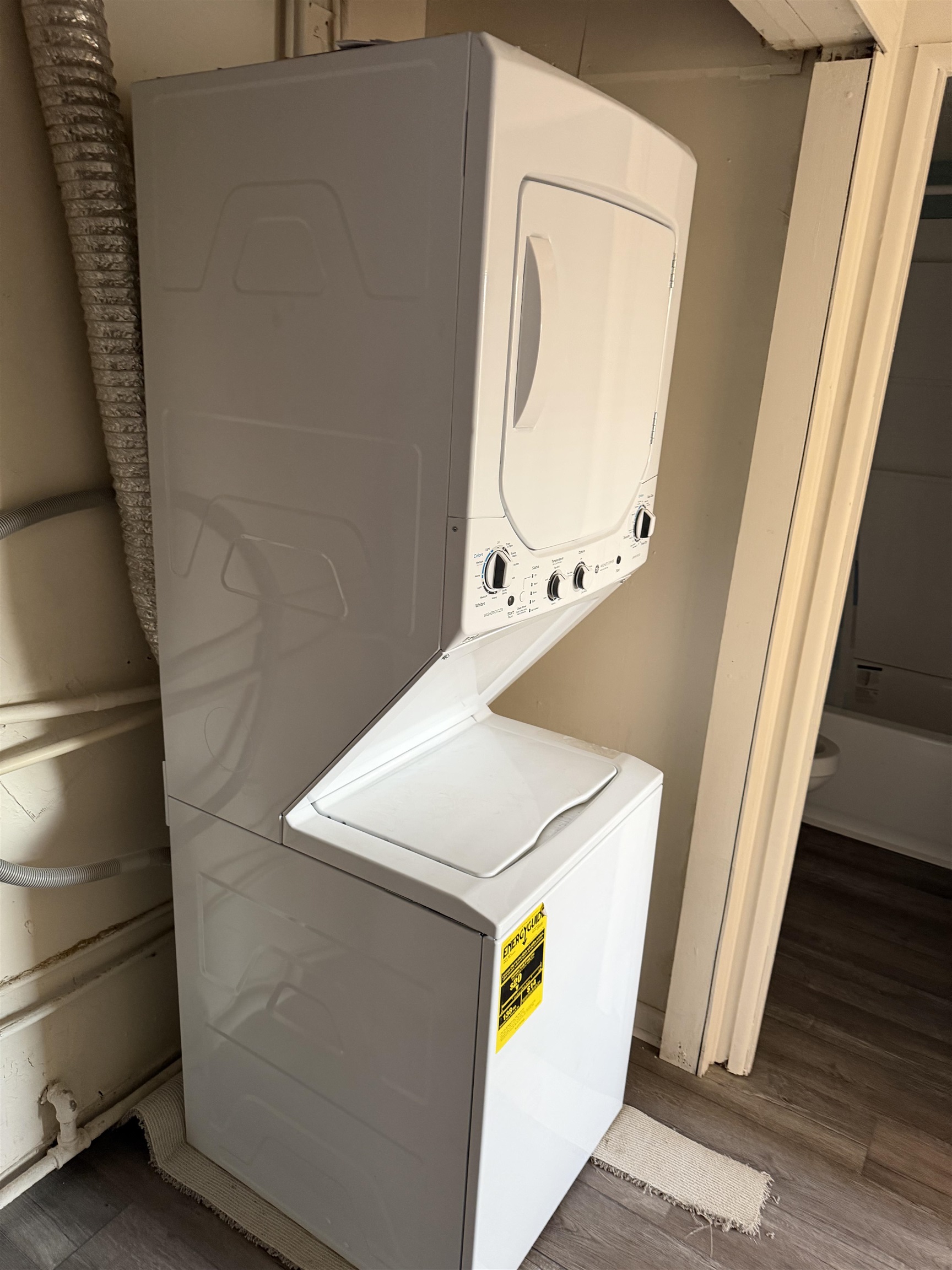 610 Dornell Street, Owensboro, Kentucky 42301, 4 Bedrooms Bedrooms, ,1 BathroomBathrooms,Single Family Residence,For Sale,Dornell Street,93804