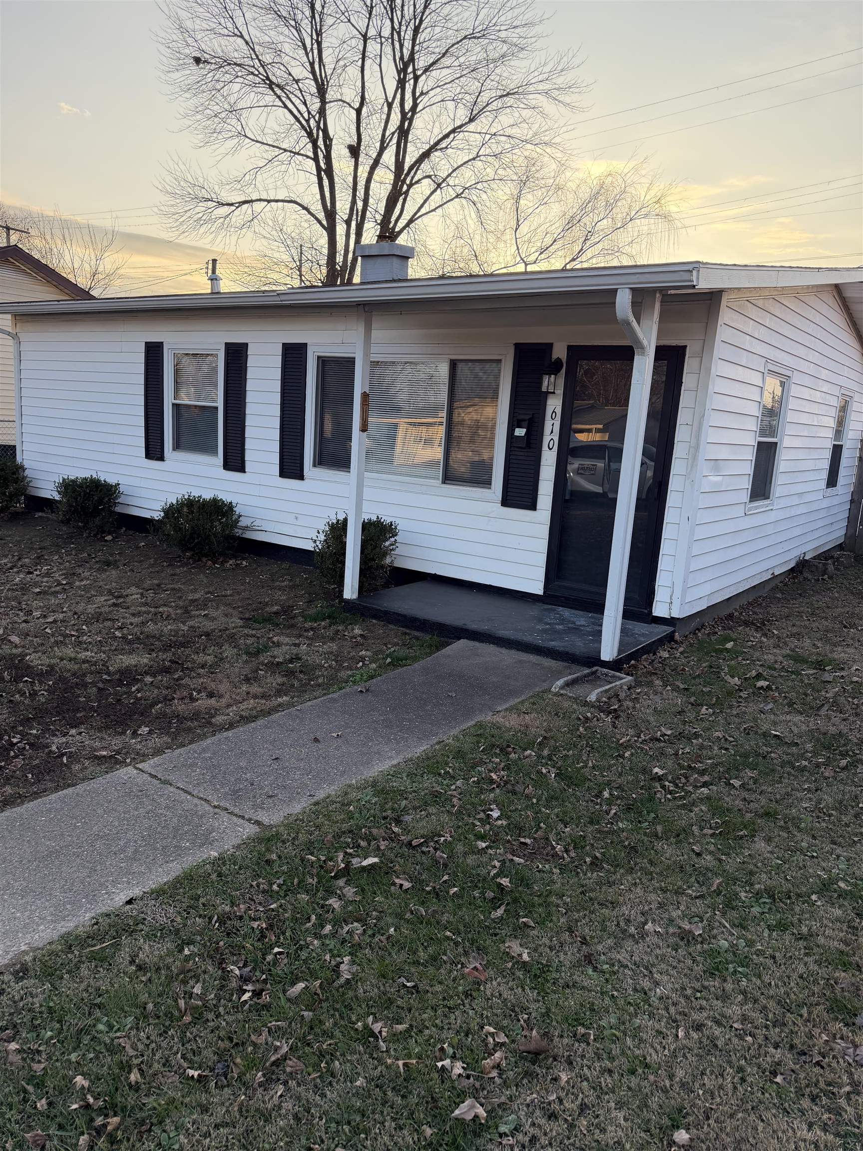 610 Dornell Street, Owensboro, Kentucky 42301, 4 Bedrooms Bedrooms, ,1 BathroomBathrooms,Single Family Residence,For Sale,Dornell Street,93804