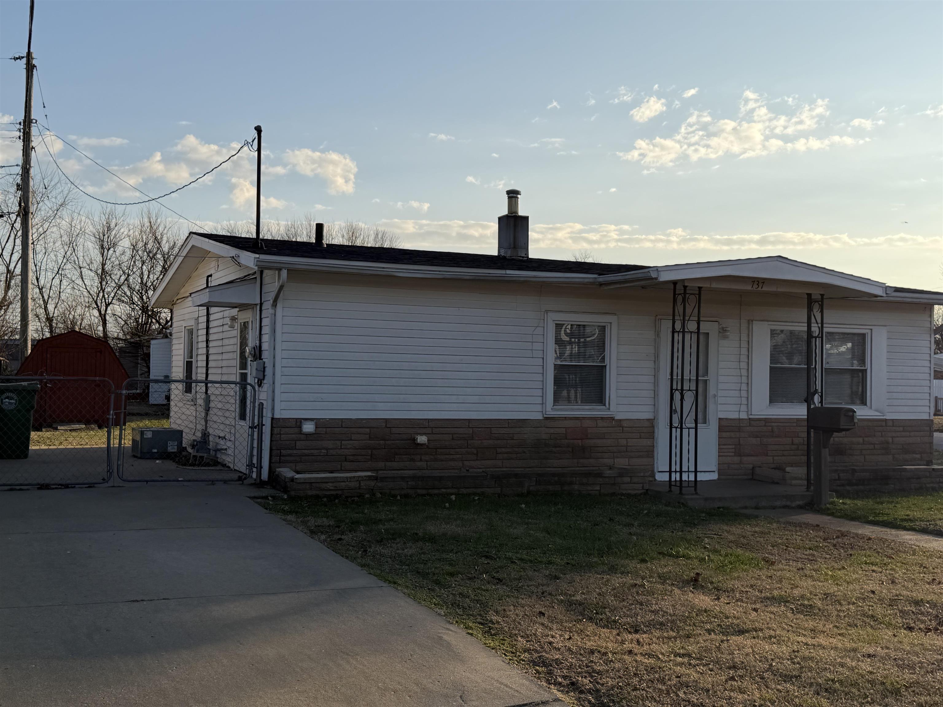 737 Jed Place, Owensboro, Kentucky 42301, 3 Bedrooms Bedrooms, ,1 BathroomBathrooms,Single Family Residence,For Sale,Jed Place,93805