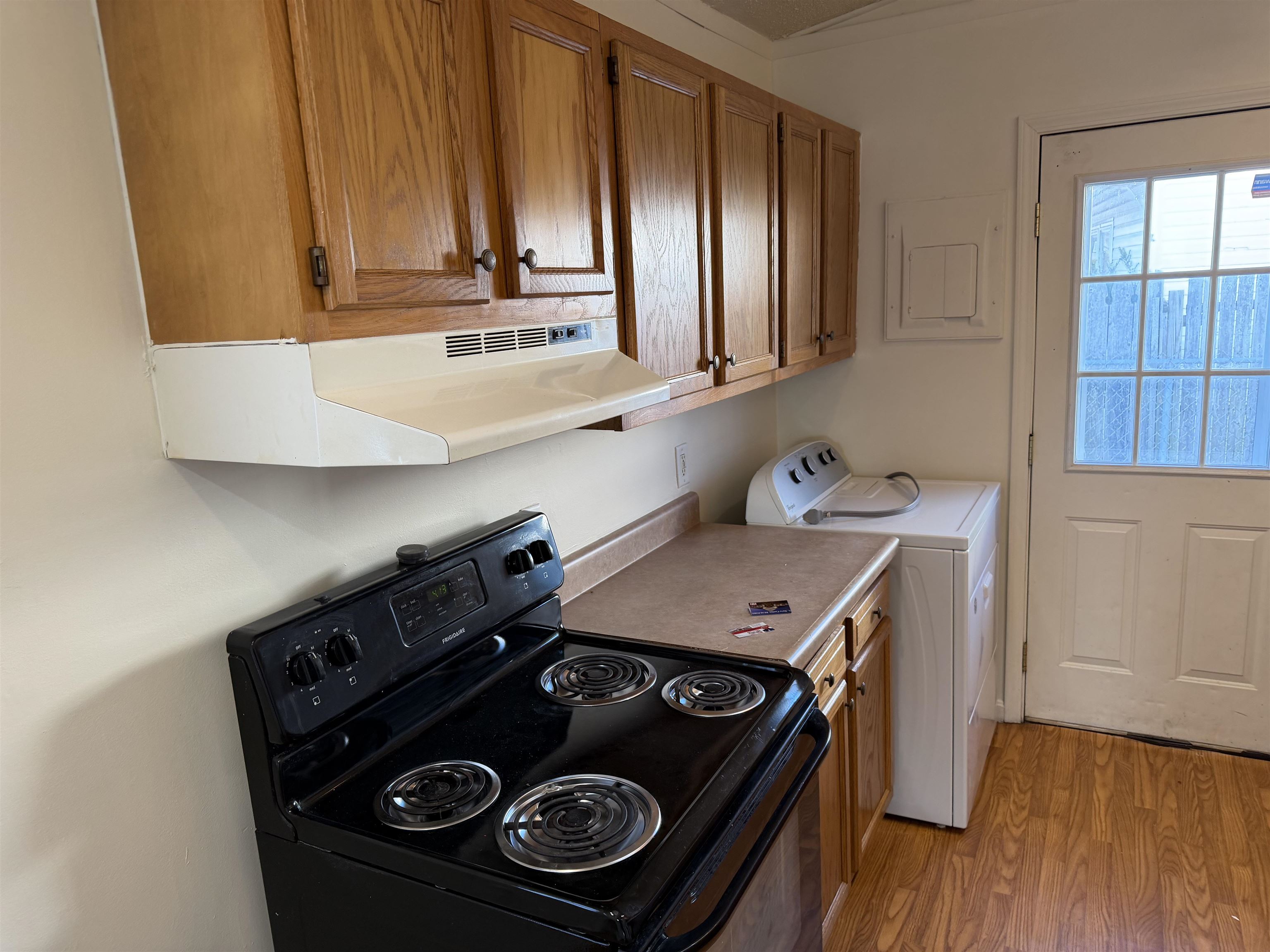 737 Jed Place, Owensboro, Kentucky 42301, 3 Bedrooms Bedrooms, ,1 BathroomBathrooms,Single Family Residence,For Sale,Jed Place,93805