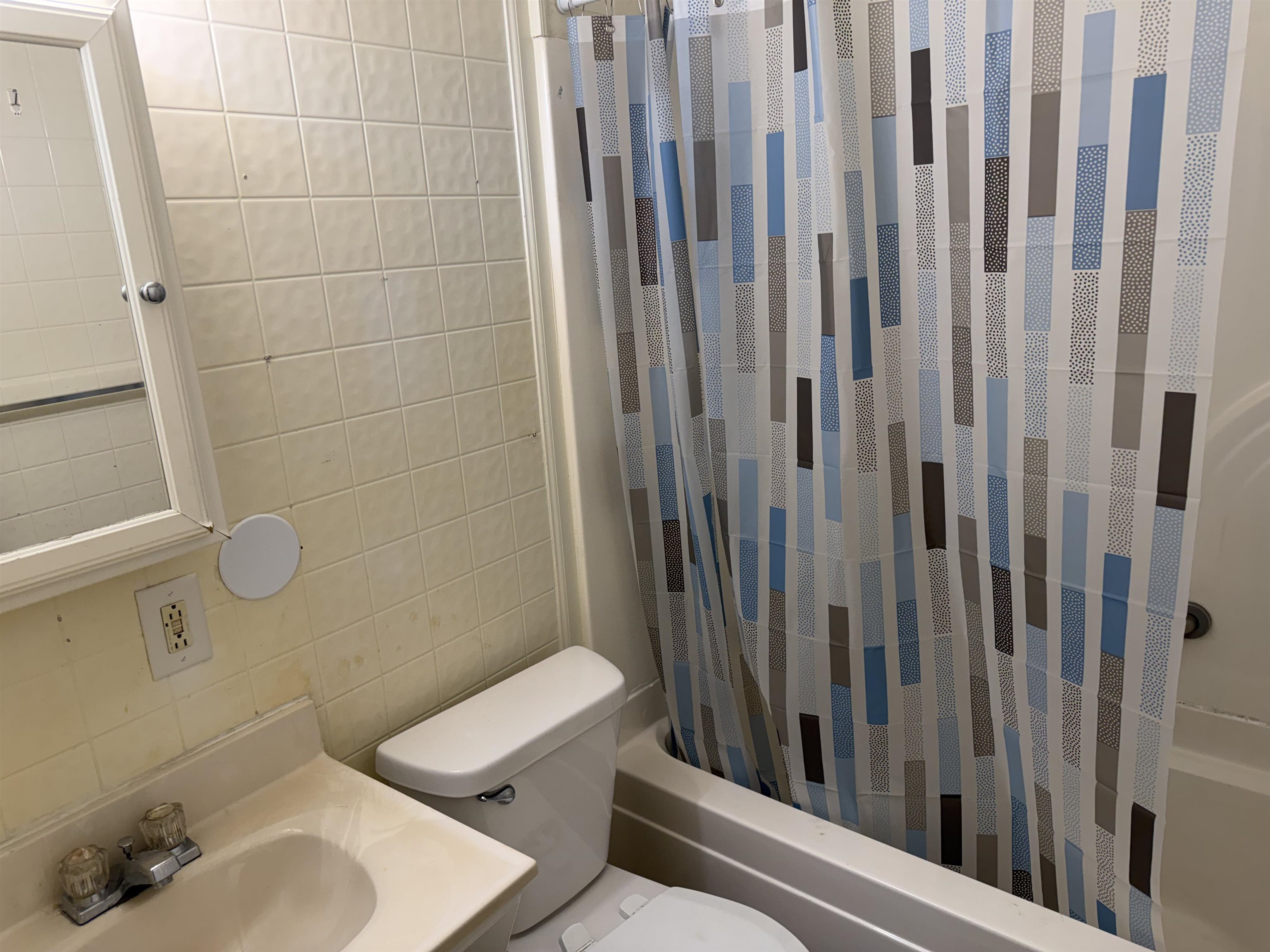 737 Jed Place, Owensboro, Kentucky 42301, 3 Bedrooms Bedrooms, ,1 BathroomBathrooms,Single Family Residence,For Sale,Jed Place,93805