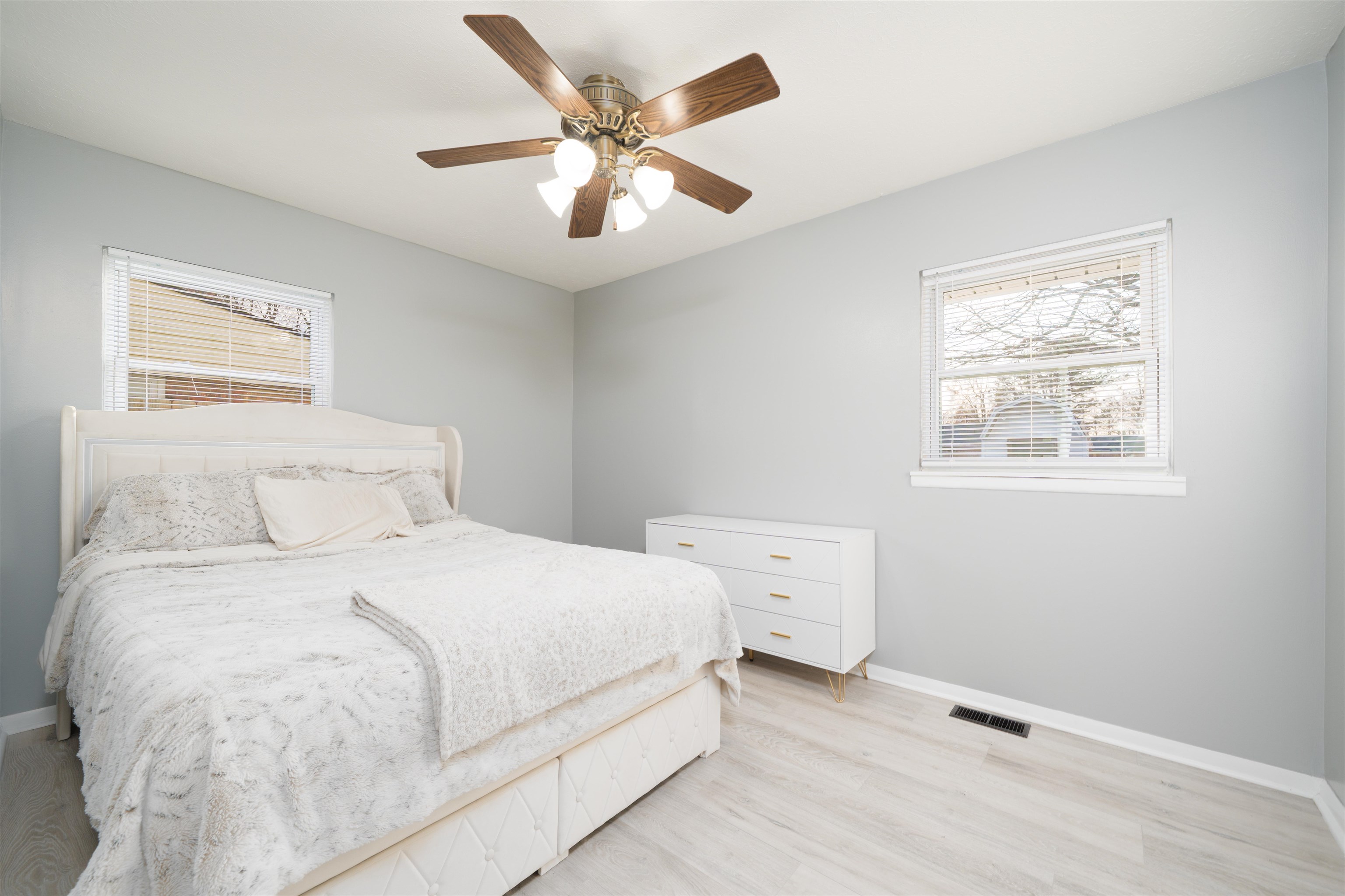 3842 Carpenter Drive, Owensboro, Kentucky 42301, 3 Bedrooms Bedrooms, ,1 BathroomBathrooms,Single Family Residence,For Sale,Carpenter Drive,93810