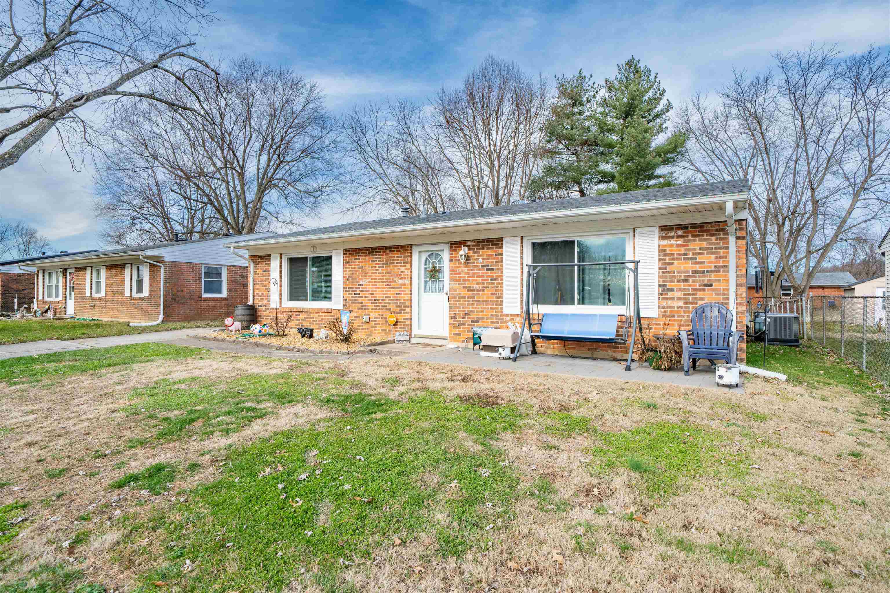 2935 Wandering Ln, Owensboro, Kentucky 42301, 3 Bedrooms Bedrooms, ,1 BathroomBathrooms,Single Family Residence,For Sale,Wandering Ln,93816