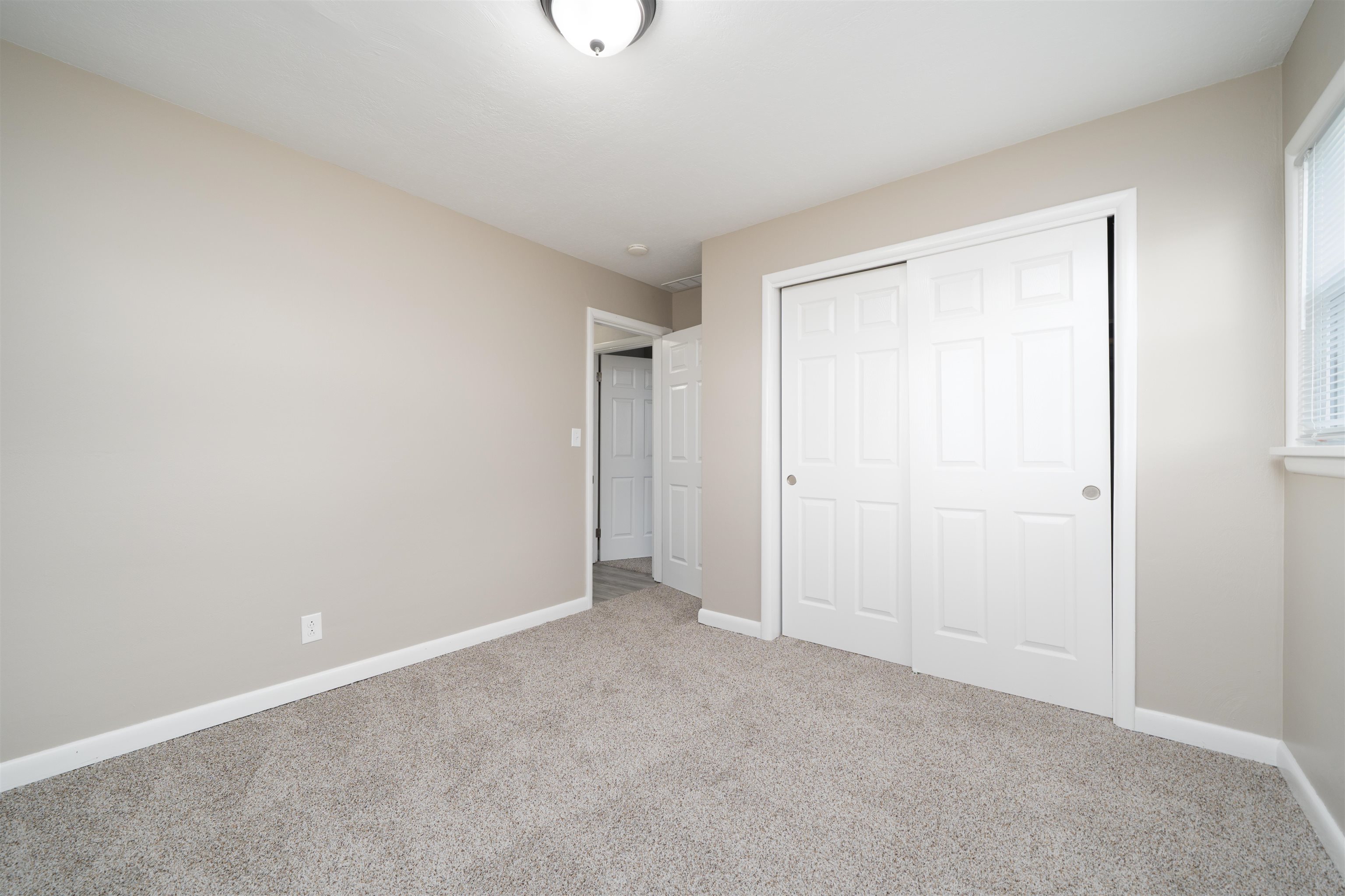 1607 Foors Lane, Owensboro, Kentucky 42303, 3 Bedrooms Bedrooms, ,2 BathroomsBathrooms,Single Family Residence,For Sale,Foors Lane,93824