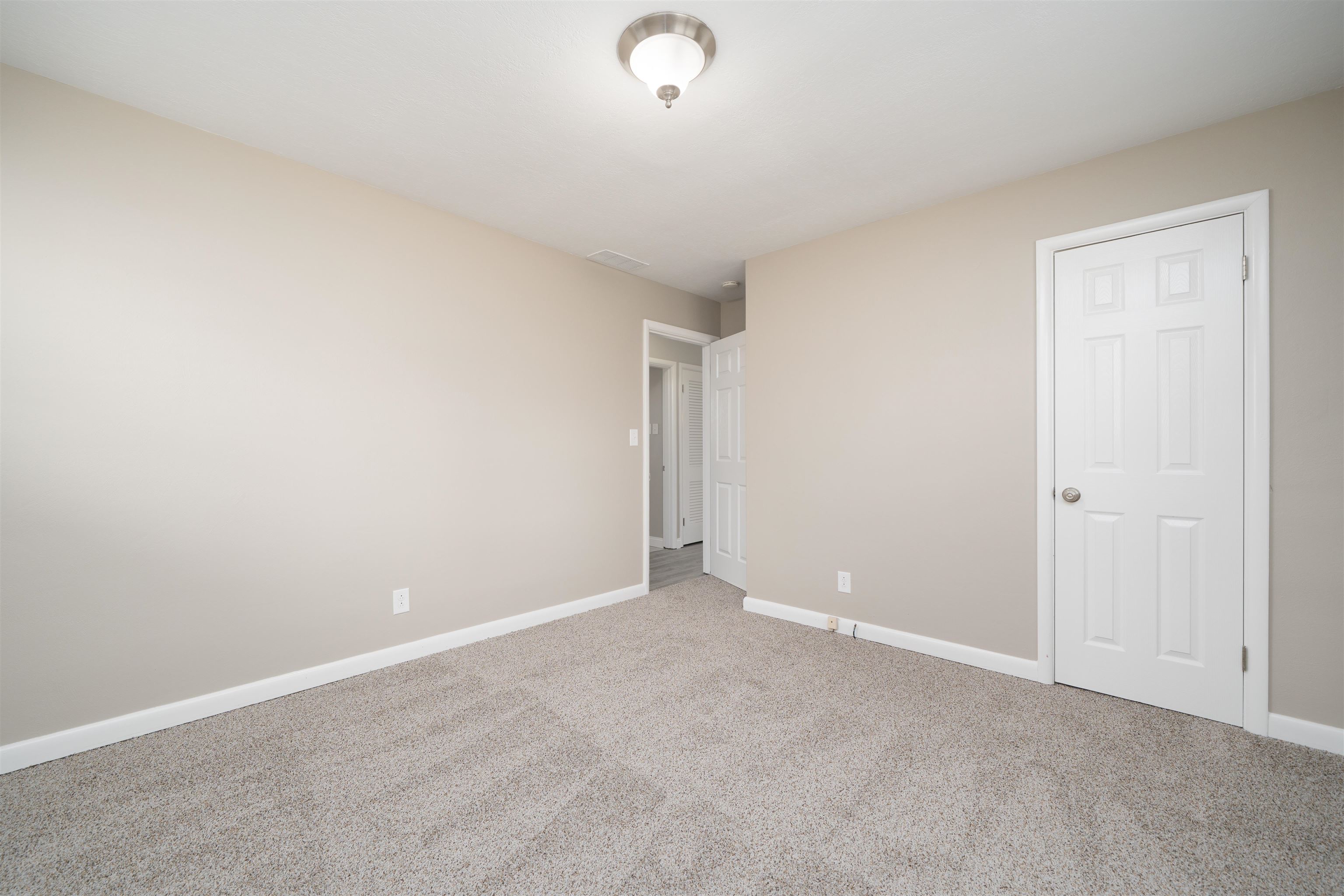 1607 Foors Lane, Owensboro, Kentucky 42303, 3 Bedrooms Bedrooms, ,2 BathroomsBathrooms,Single Family Residence,For Sale,Foors Lane,93824