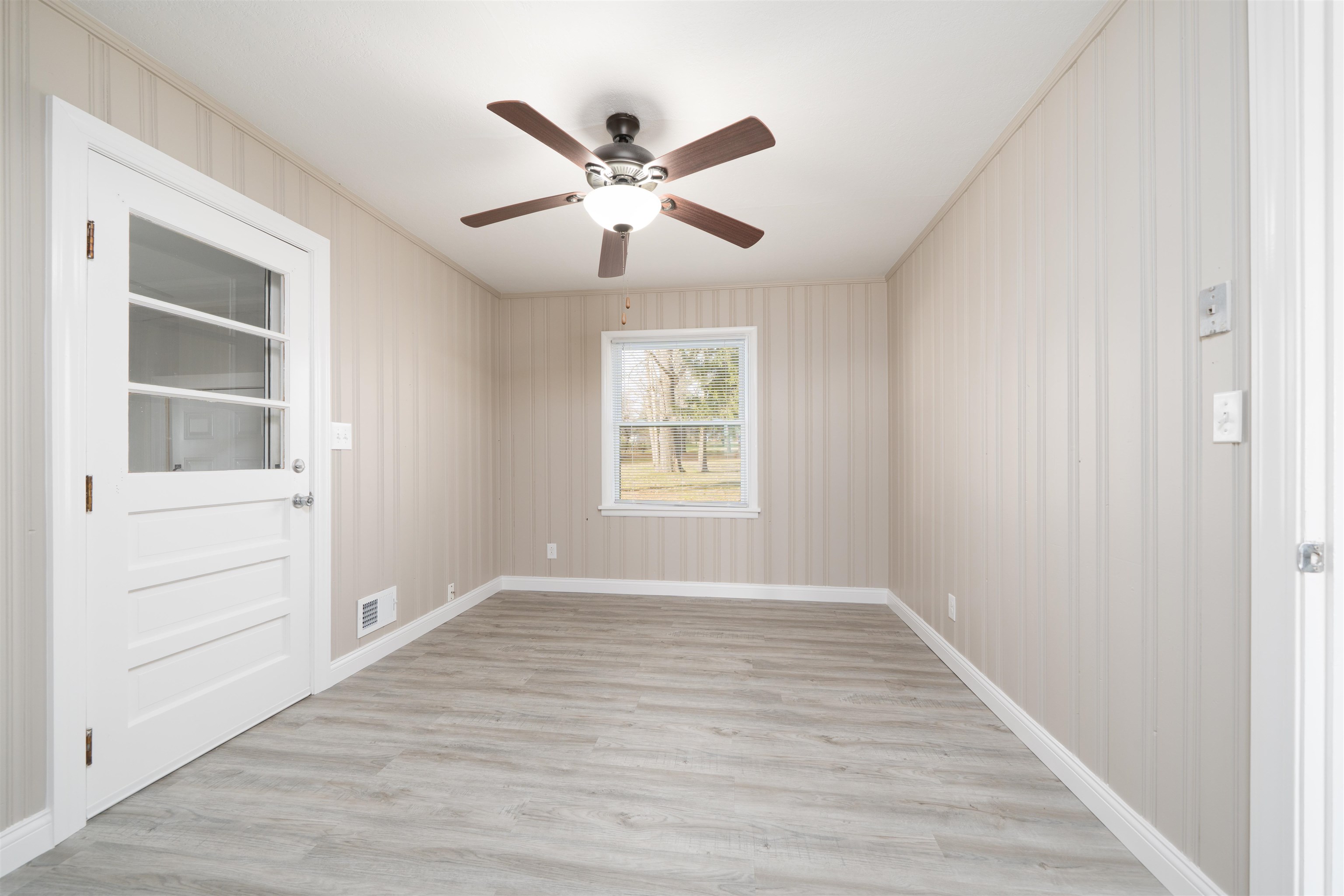 1607 Foors Lane, Owensboro, Kentucky 42303, 3 Bedrooms Bedrooms, ,2 BathroomsBathrooms,Single Family Residence,For Sale,Foors Lane,93824