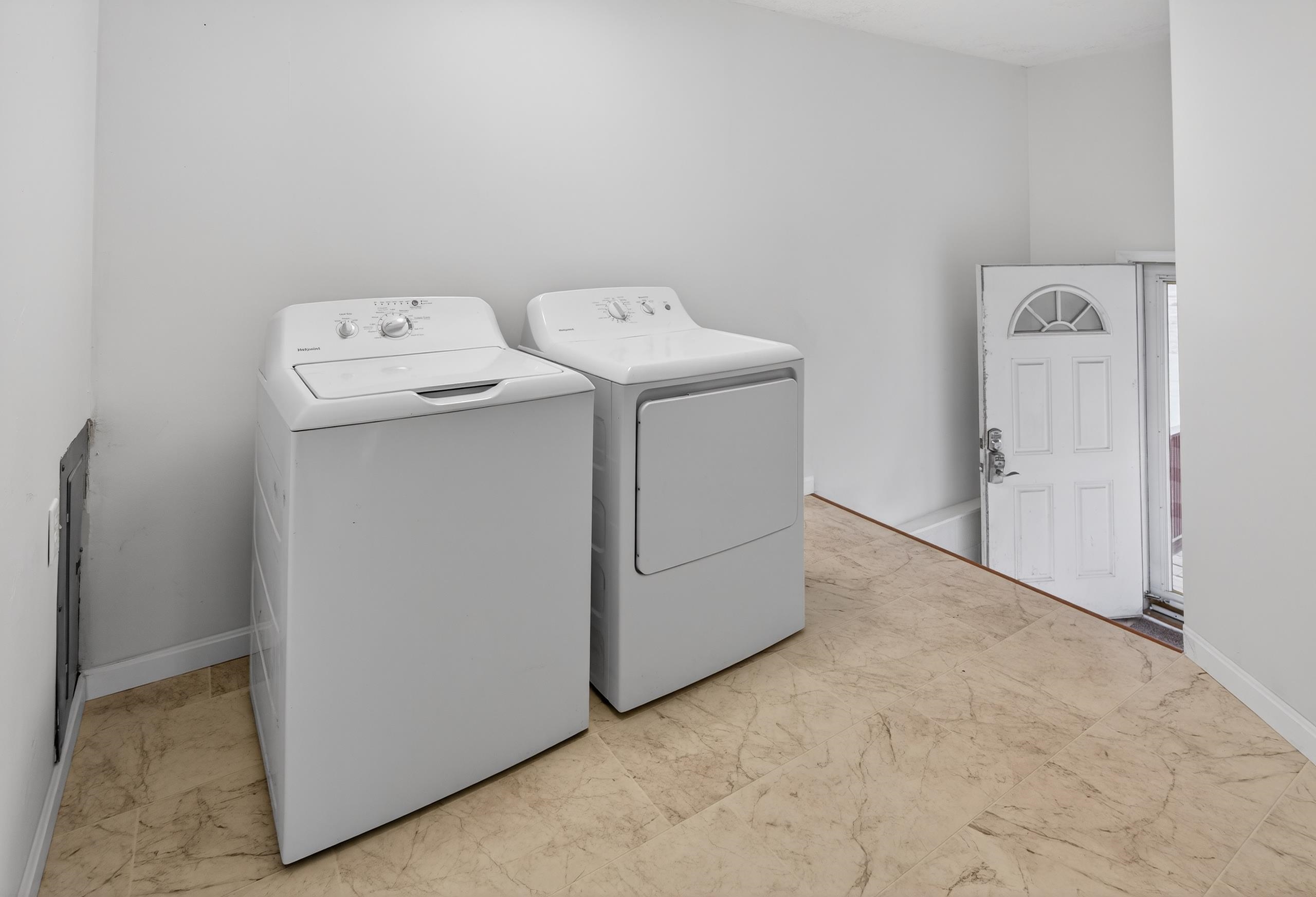 508 Mose Rager Blvd, Drakesboro, Kentucky 42337, 4 Bedrooms Bedrooms, ,2 BathroomsBathrooms,Single Family Residence,For Sale,Mose Rager Blvd,93828