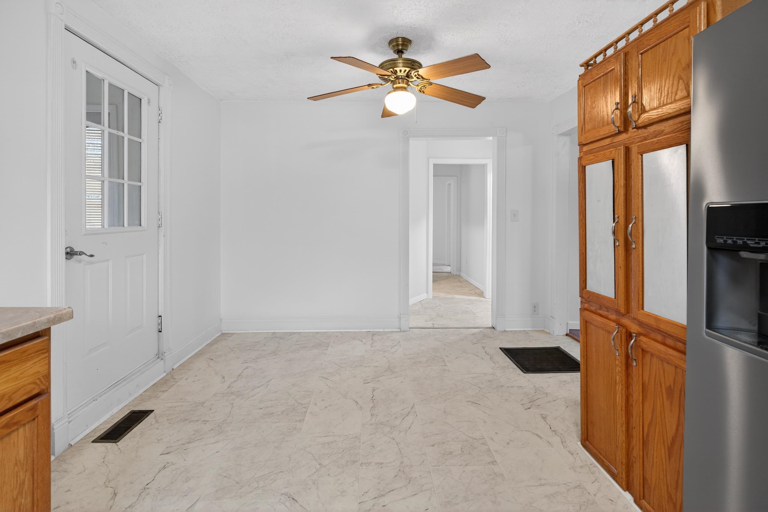 508 Mose Rager Blvd, Drakesboro, Kentucky 42337, 4 Bedrooms Bedrooms, ,2 BathroomsBathrooms,Single Family Residence,For Sale,Mose Rager Blvd,93828