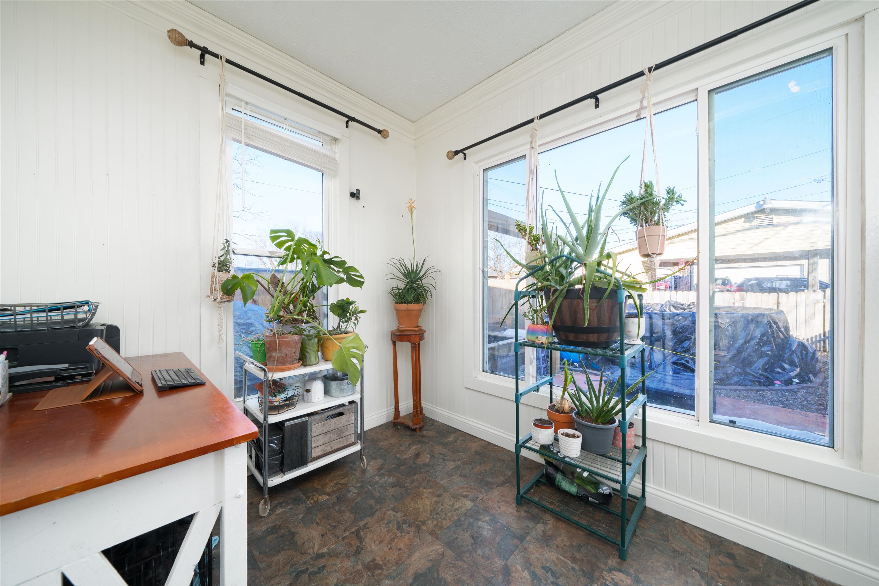 103 West 19th St, Owensboro, Kentucky 42303, 3 Bedrooms Bedrooms, ,2 BathroomsBathrooms,Single Family Residence,For Sale,West 19th St,93831