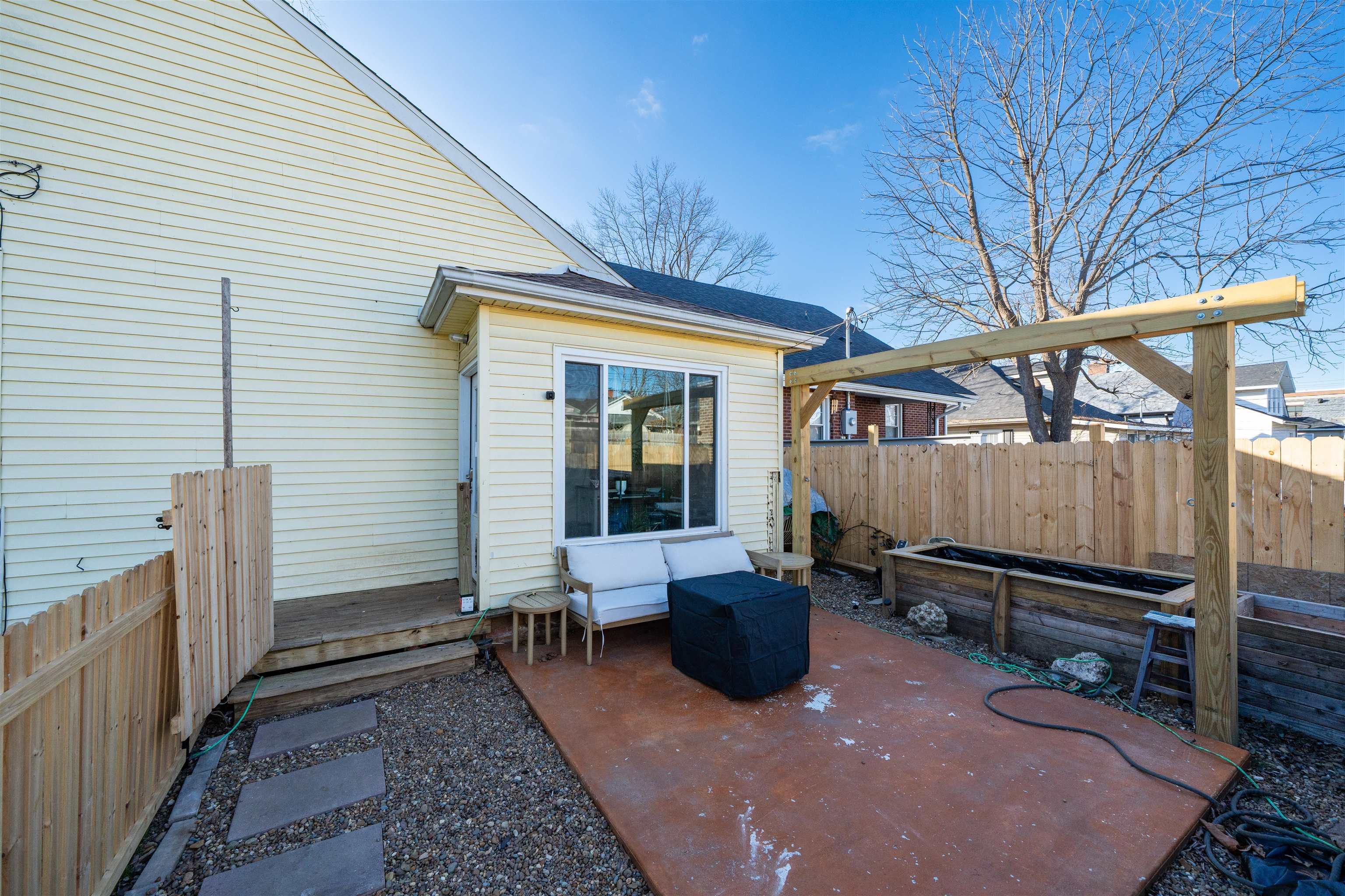 103 West 19th St, Owensboro, Kentucky 42303, 3 Bedrooms Bedrooms, ,2 BathroomsBathrooms,Single Family Residence,For Sale,West 19th St,93831