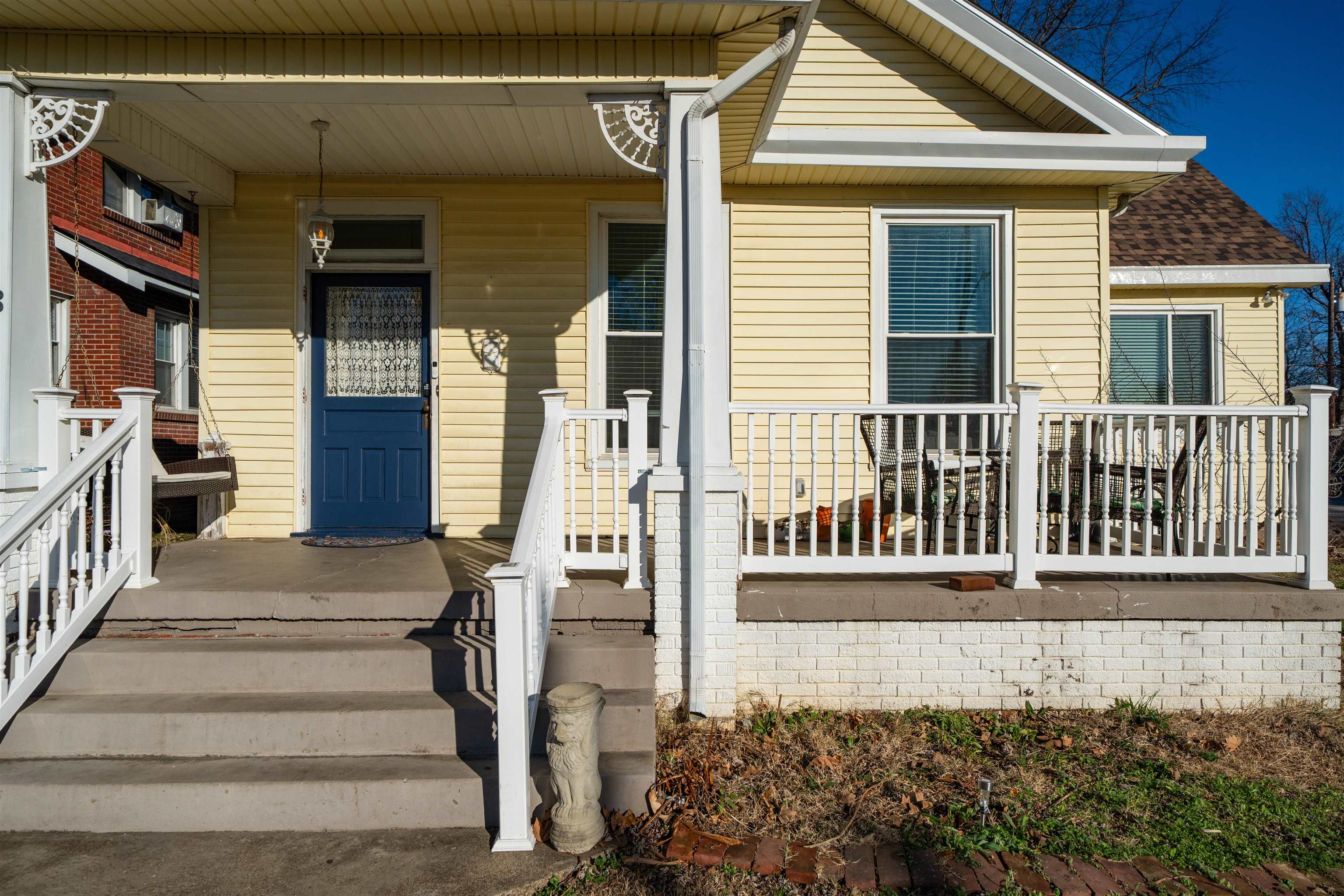 103 West 19th St, Owensboro, Kentucky 42303, 3 Bedrooms Bedrooms, ,2 BathroomsBathrooms,Single Family Residence,For Sale,West 19th St,93831