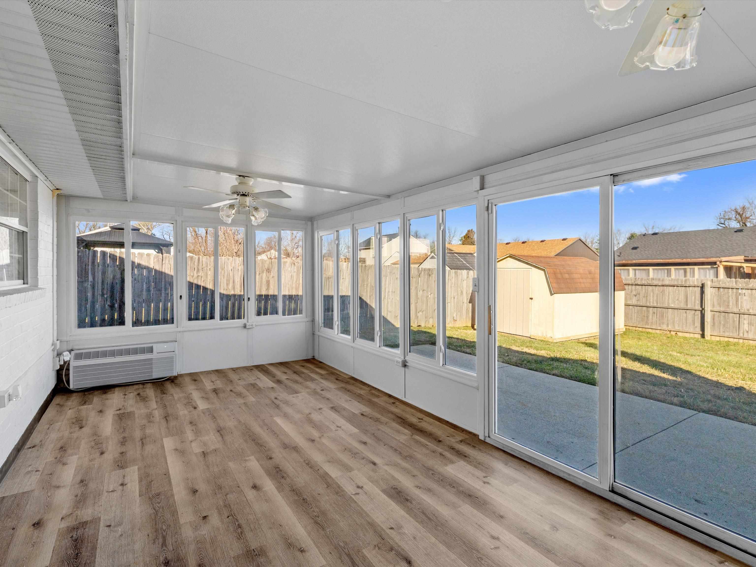 845 Mary Lou Ct, Owensboro, Kentucky 42303, 3 Bedrooms Bedrooms, ,2 BathroomsBathrooms,Single Family Residence,For Sale,Mary Lou Ct,93832