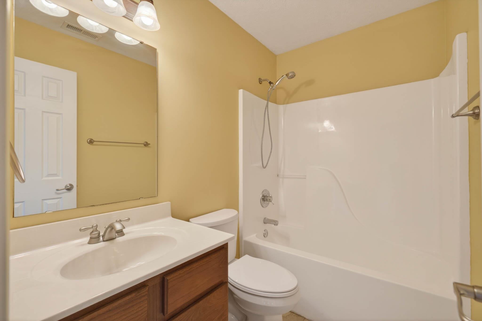 4723 Wembley Way, Owensboro, Kentucky 42301, 3 Bedrooms Bedrooms, ,2 BathroomsBathrooms,Single Family Residence,For Sale,Wembley Way,93834