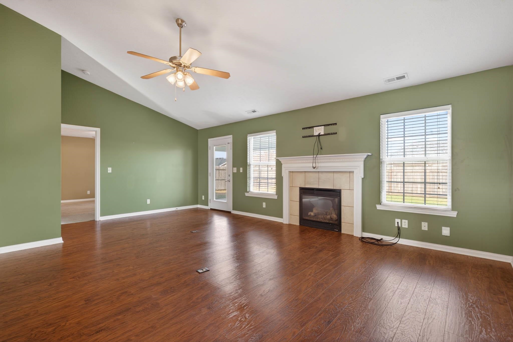 4723 Wembley Way, Owensboro, Kentucky 42301, 3 Bedrooms Bedrooms, ,2 BathroomsBathrooms,Single Family Residence,For Sale,Wembley Way,93834