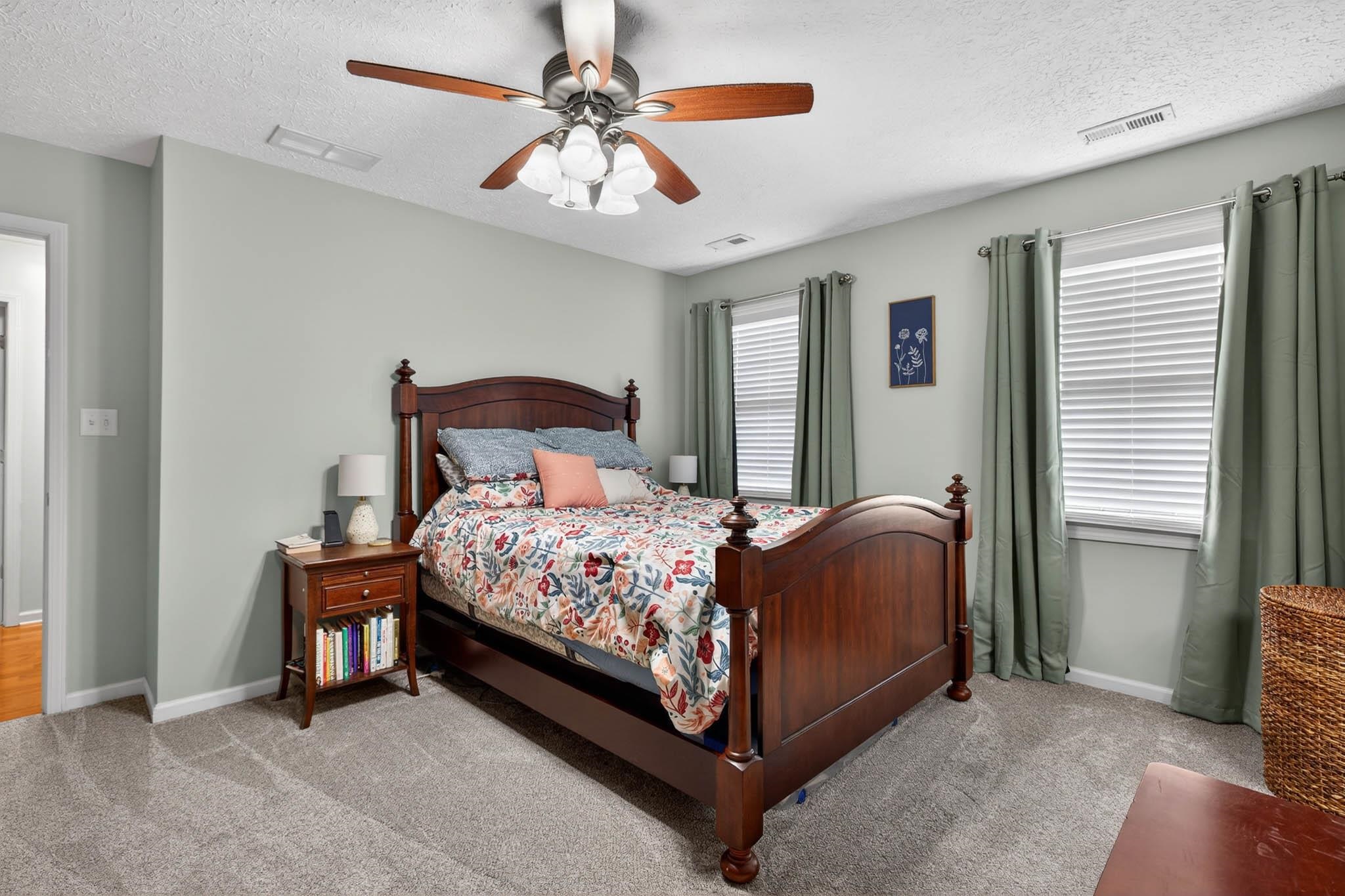 2208 Emerald Ct, Owensboro, Kentucky 42303, 3 Bedrooms Bedrooms, ,2 BathroomsBathrooms,Single Family Residence,For Sale,Emerald Ct,93835