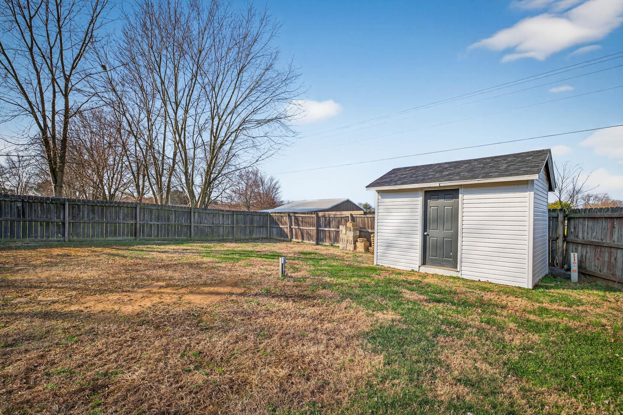 2208 Emerald Ct, Owensboro, Kentucky 42303, 3 Bedrooms Bedrooms, ,2 BathroomsBathrooms,Single Family Residence,For Sale,Emerald Ct,93835