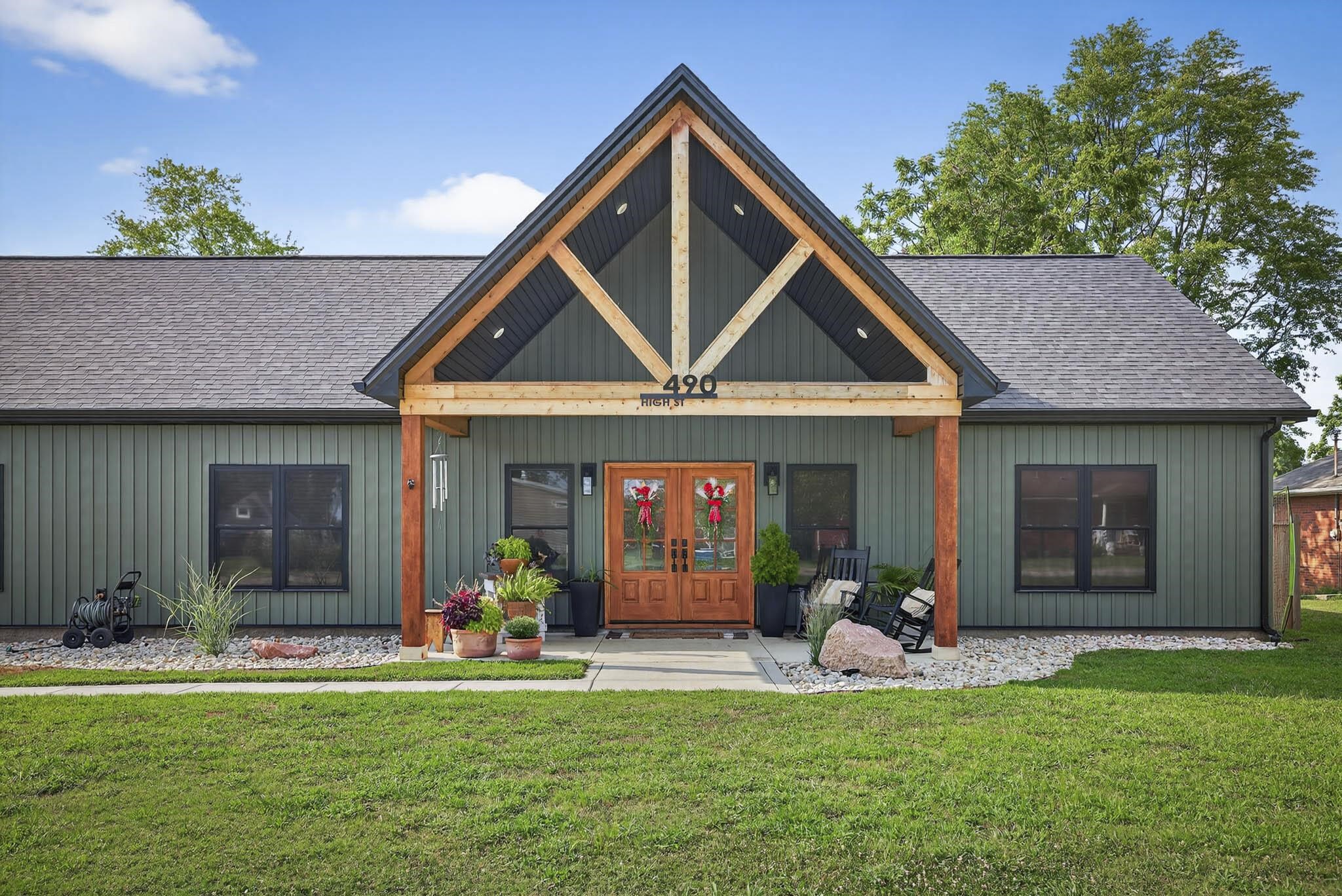 490 High Street, Lewisport, Kentucky 42351, 3 Bedrooms Bedrooms, ,2 BathroomsBathrooms,Single Family Residence,For Sale,High Street,93841