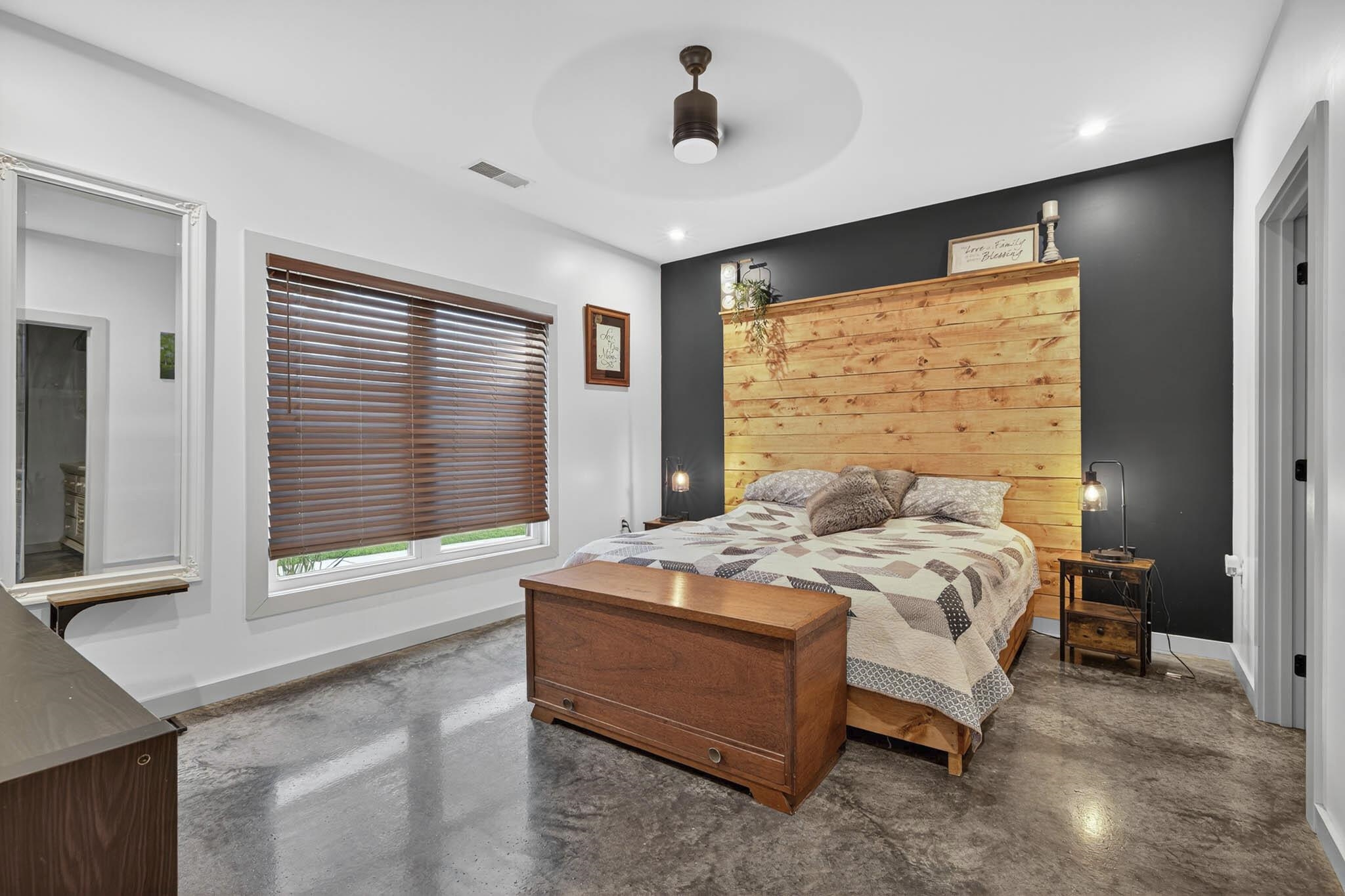 490 High Street, Lewisport, Kentucky 42351, 3 Bedrooms Bedrooms, ,2 BathroomsBathrooms,Single Family Residence,For Sale,High Street,93841