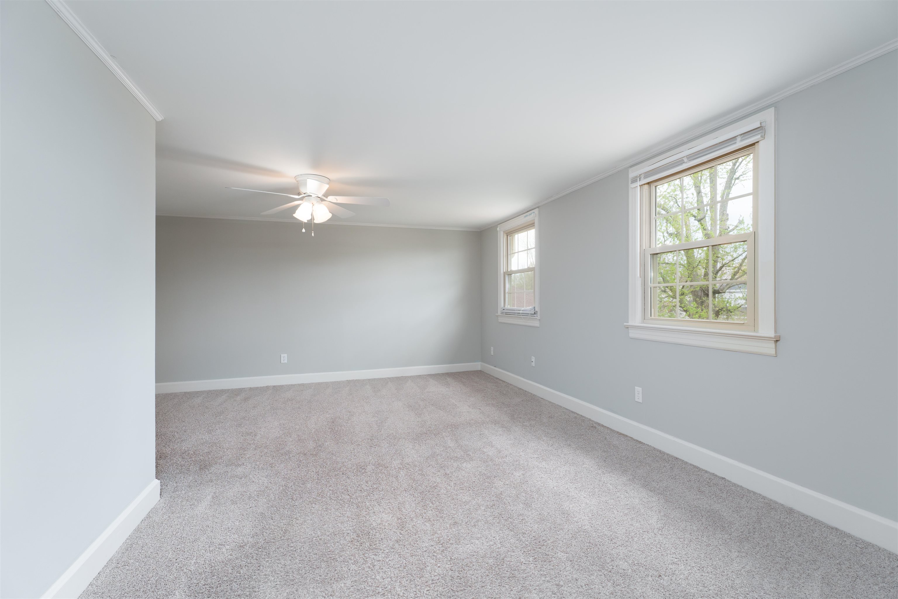 2931 Frederica Street, Owensboro, Kentucky 42303, 4 Bedrooms Bedrooms, ,2 BathroomsBathrooms,Single Family Residence,For Sale,Frederica Street,93842