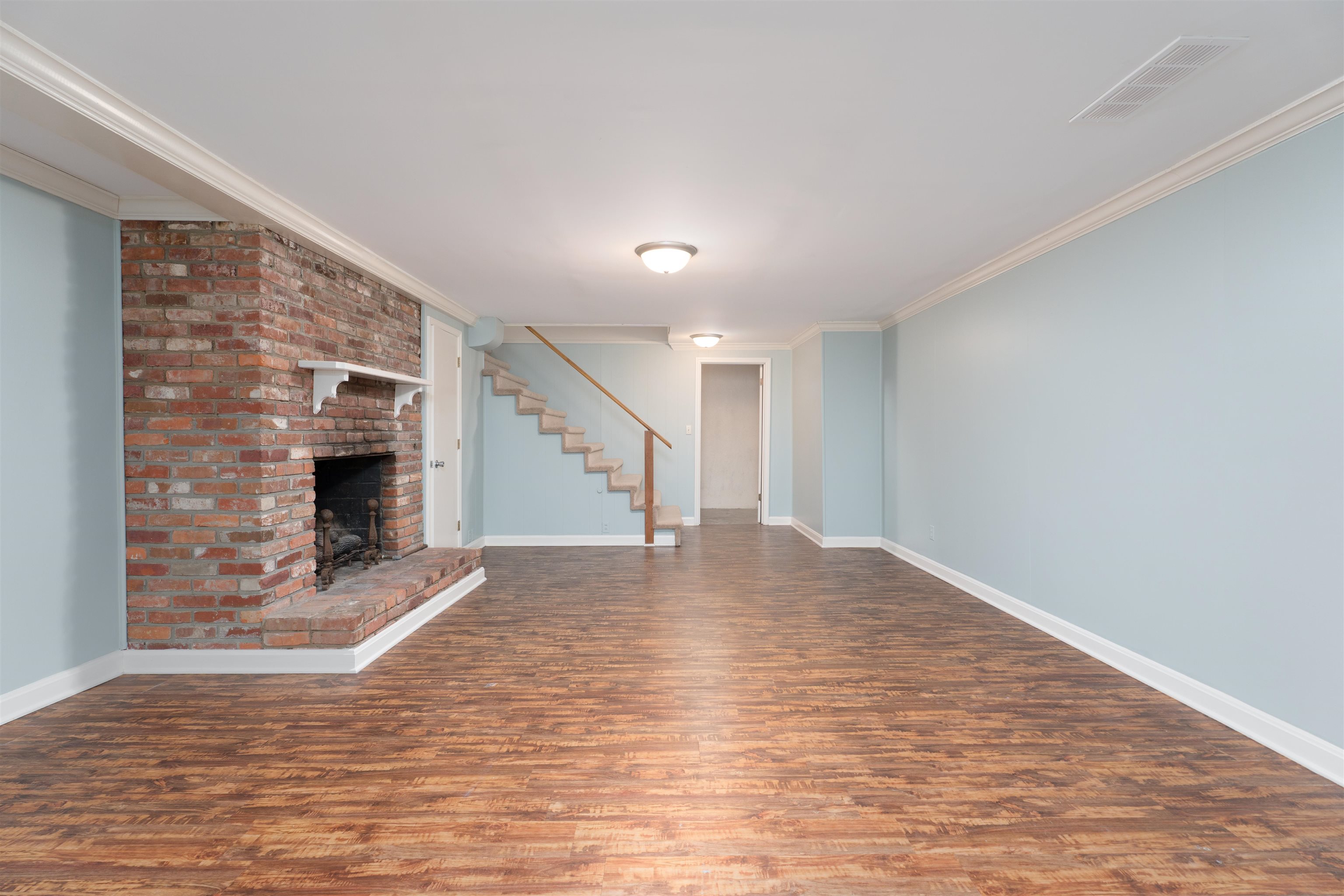 2931 Frederica Street, Owensboro, Kentucky 42303, 4 Bedrooms Bedrooms, ,2 BathroomsBathrooms,Single Family Residence,For Sale,Frederica Street,93842