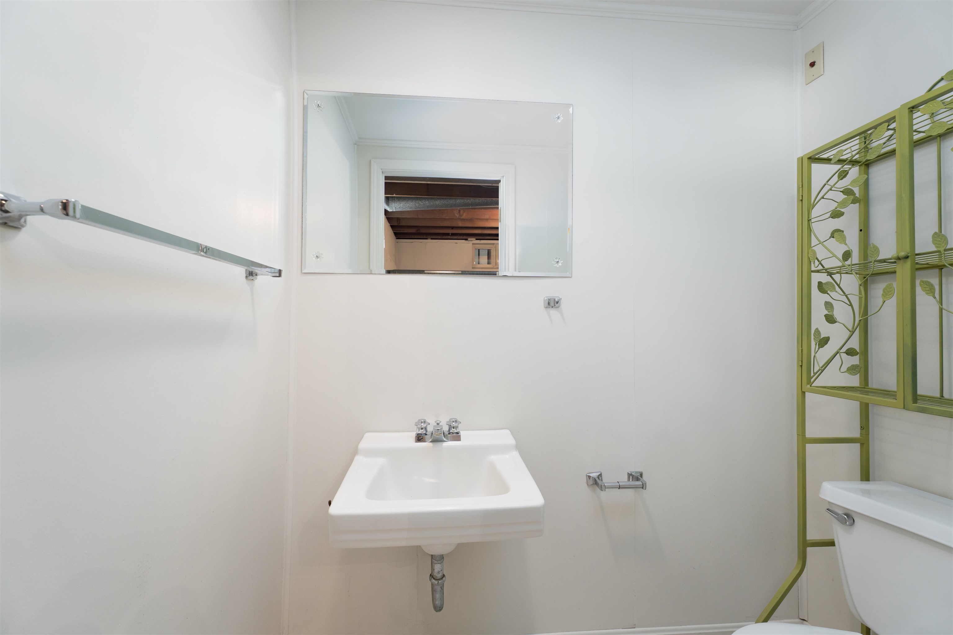 2931 Frederica Street, Owensboro, Kentucky 42303, 4 Bedrooms Bedrooms, ,2 BathroomsBathrooms,Single Family Residence,For Sale,Frederica Street,93842