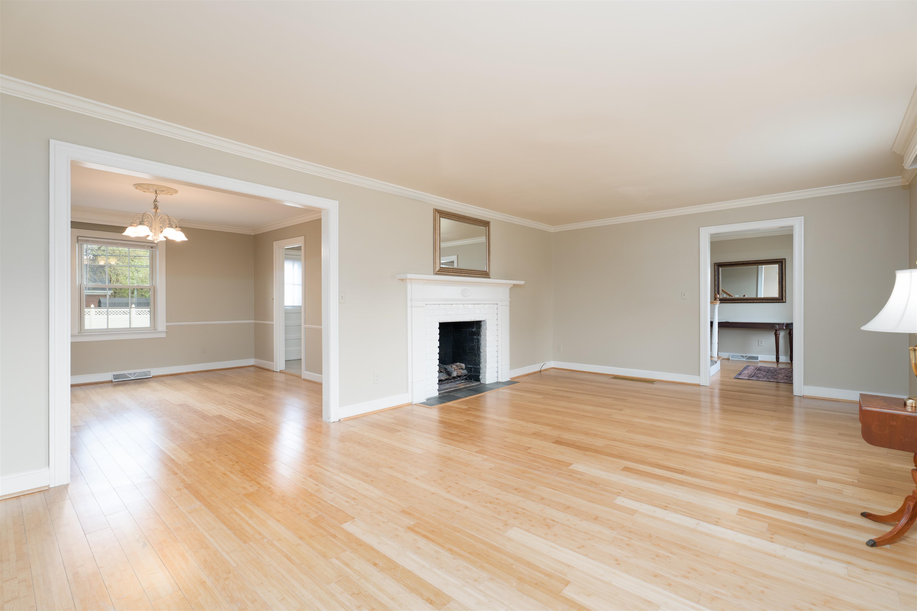 2931 Frederica Street, Owensboro, Kentucky 42303, 4 Bedrooms Bedrooms, ,2 BathroomsBathrooms,Single Family Residence,For Sale,Frederica Street,93842