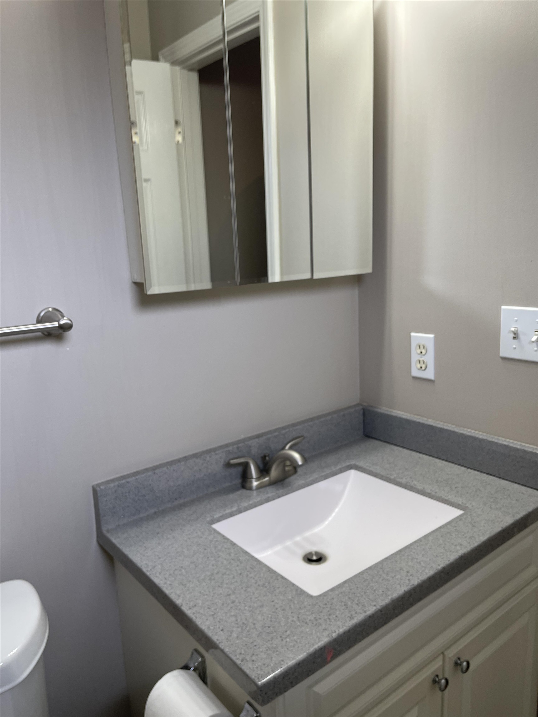 145 Robin Circle, Lewisport, Kentucky 42351, 3 Bedrooms Bedrooms, ,2 BathroomsBathrooms,Single Family Residence,For Sale,Robin Circle,93843