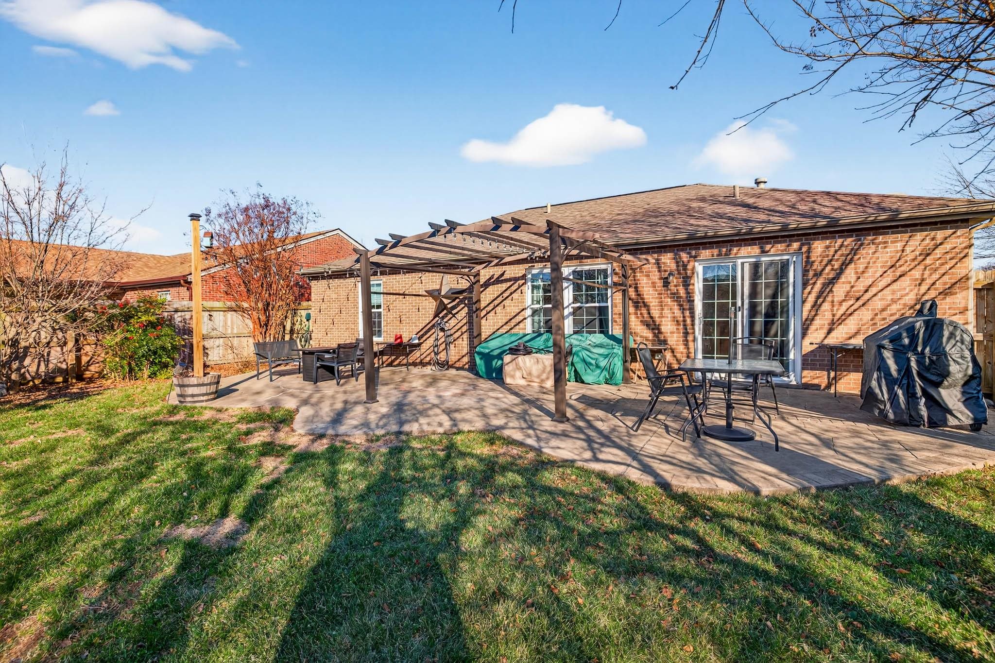 2328 Homestead Pointe, Owensboro, Kentucky 42301, 3 Bedrooms Bedrooms, ,2 BathroomsBathrooms,Single Family Residence,For Sale,Homestead Pointe,93848