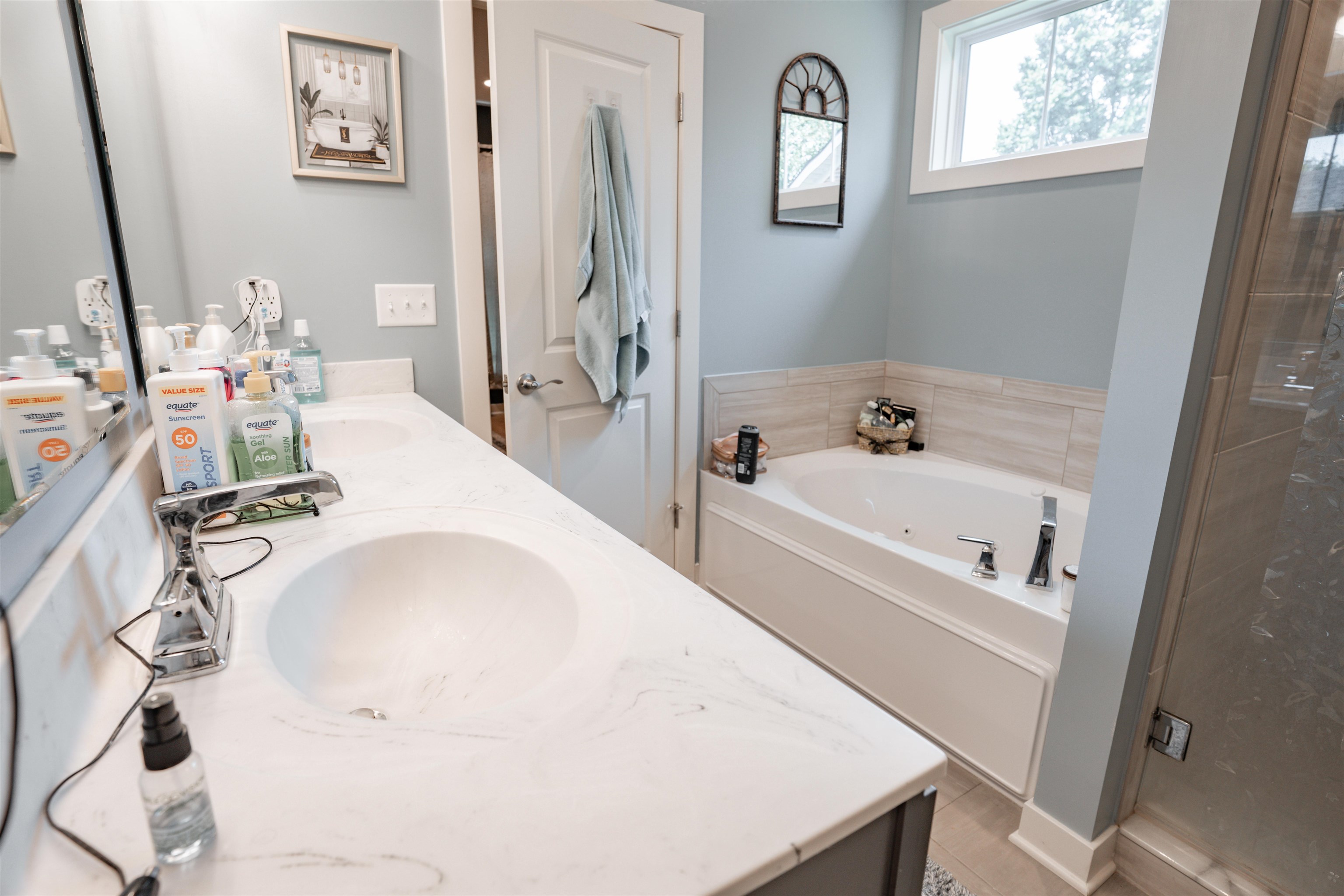 4122 Pinta Dr, Owensboro, Kentucky 42301, 3 Bedrooms Bedrooms, ,2 BathroomsBathrooms,Single Family Residence,For Sale,Pinta Dr,93853