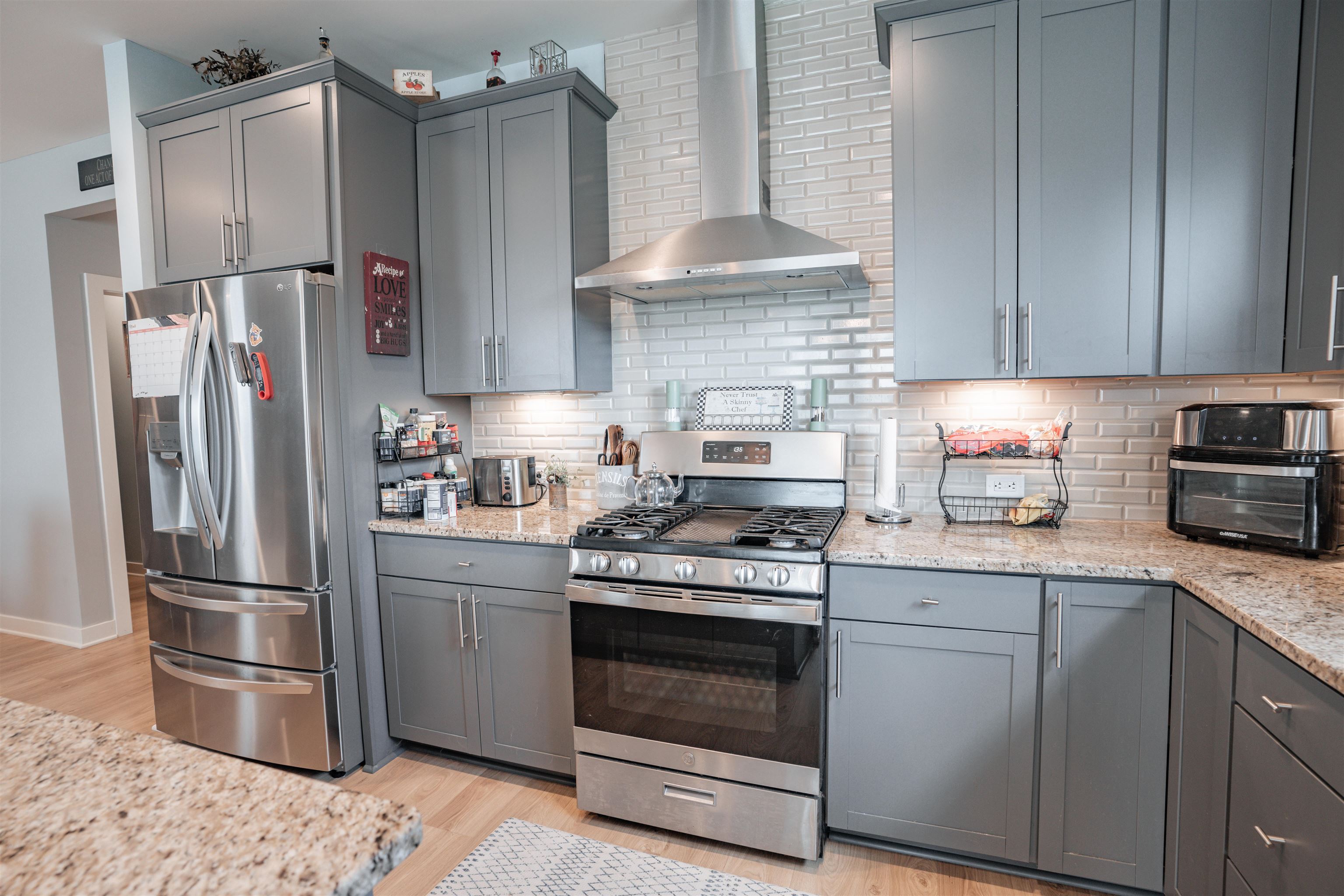 4122 Pinta Dr, Owensboro, Kentucky 42301, 3 Bedrooms Bedrooms, ,2 BathroomsBathrooms,Single Family Residence,For Sale,Pinta Dr,93853