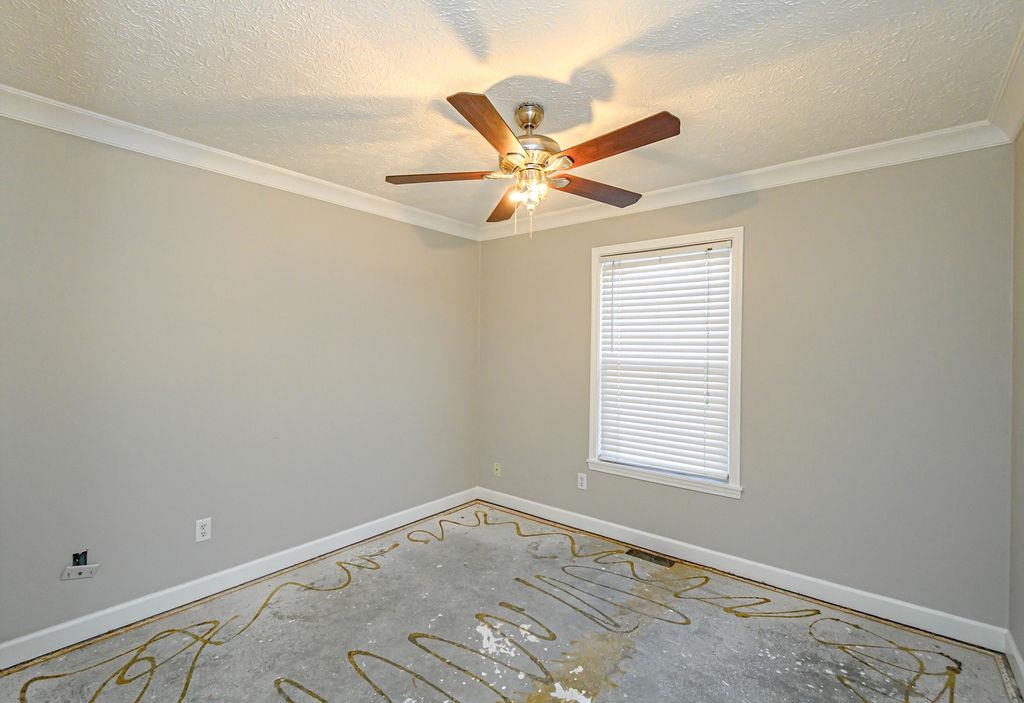 3515 Roundtable Loop, Owensboro, Kentucky 42303, 4 Bedrooms Bedrooms, ,2 BathroomsBathrooms,Single Family Residence,For Sale,Roundtable Loop,93855