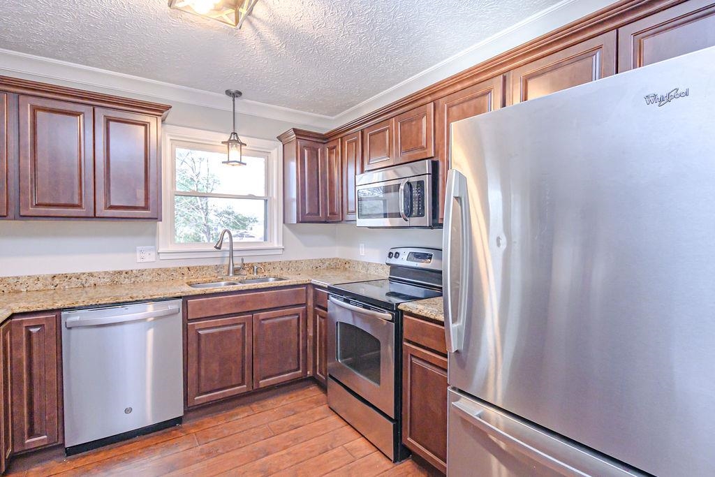 3515 Roundtable Loop, Owensboro, Kentucky 42303, 4 Bedrooms Bedrooms, ,2 BathroomsBathrooms,Single Family Residence,For Sale,Roundtable Loop,93855