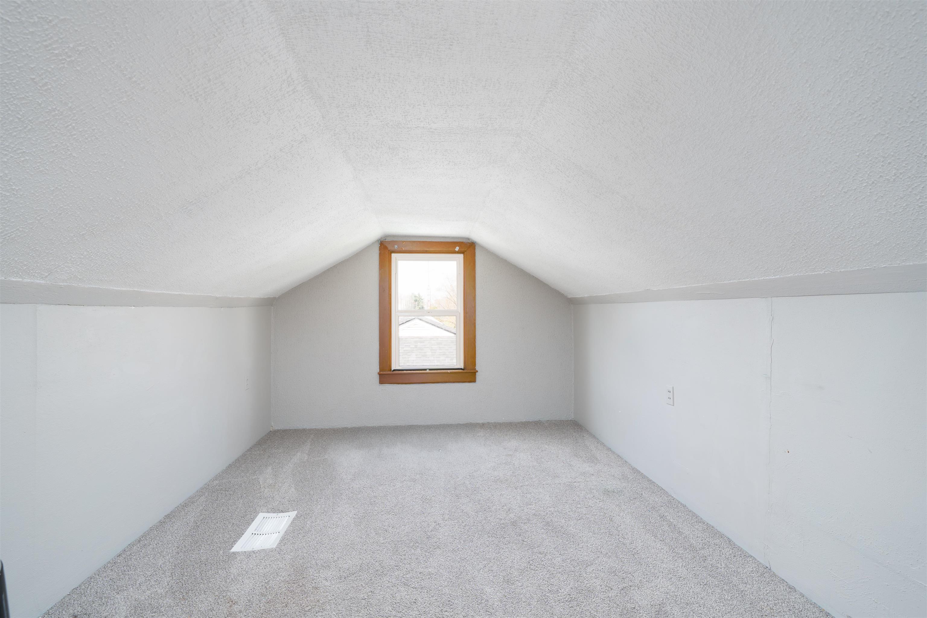 2614 Victory Ct, Owensboro, Kentucky 42303, 3 Bedrooms Bedrooms, ,1 BathroomBathrooms,Single Family Residence,For Sale,Victory Ct,93856