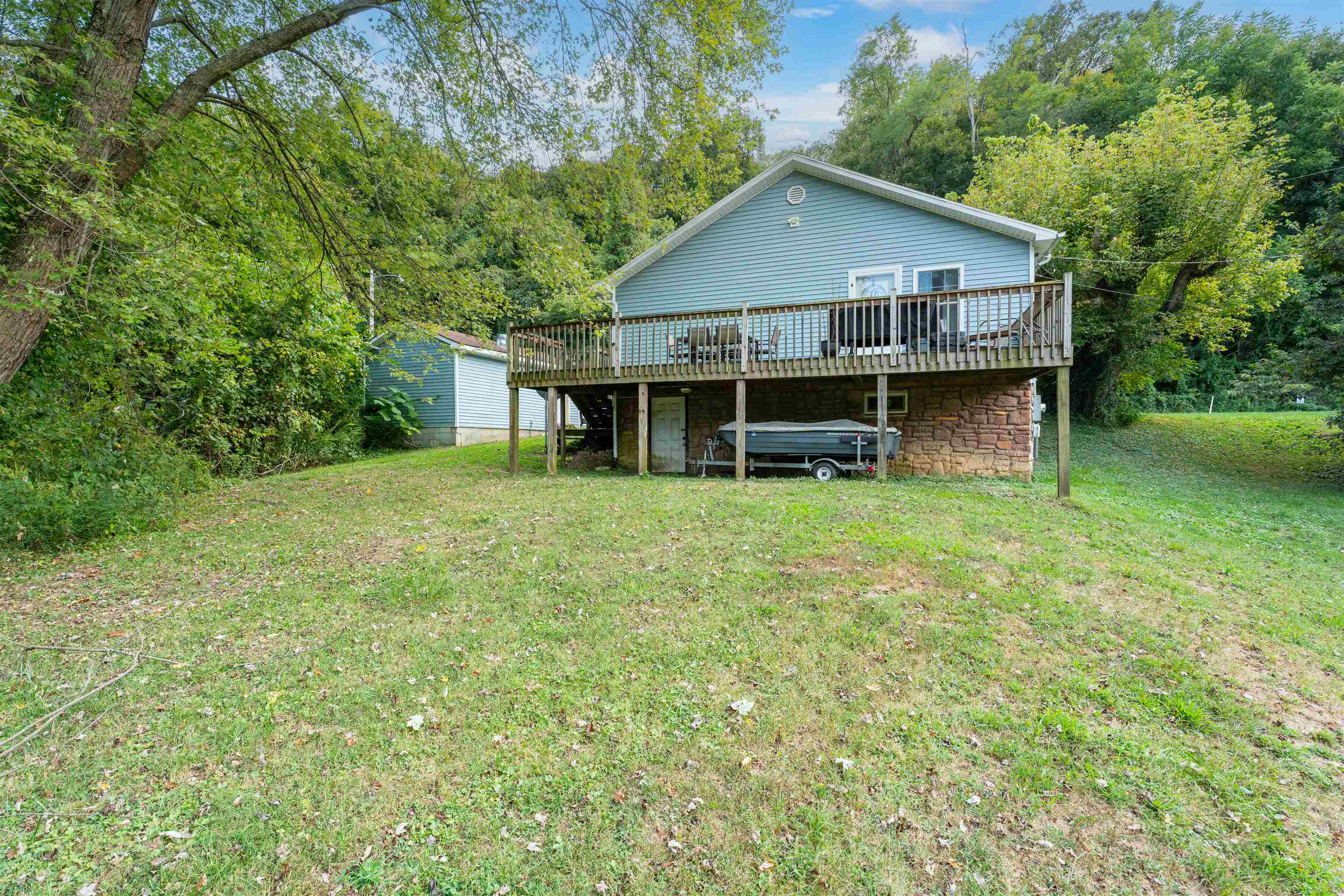 305 Harrison St., Hawesville, Kentucky 42348, 2 Bedrooms Bedrooms, ,1 BathroomBathrooms,Single Family Residence,For Sale,Harrison St.,93861