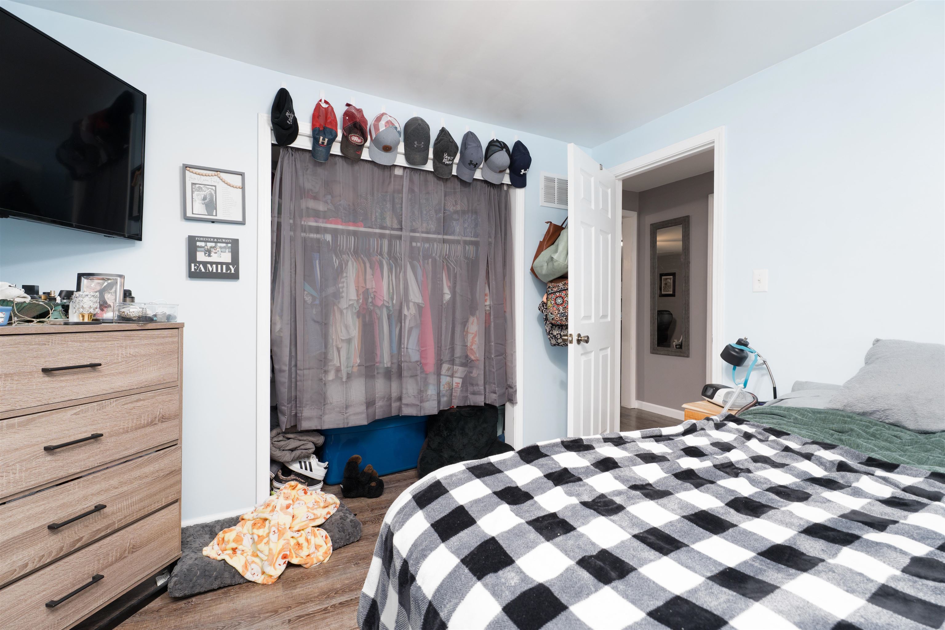 305 Harrison St., Hawesville, Kentucky 42348, 2 Bedrooms Bedrooms, ,1 BathroomBathrooms,Single Family Residence,For Sale,Harrison St.,93861