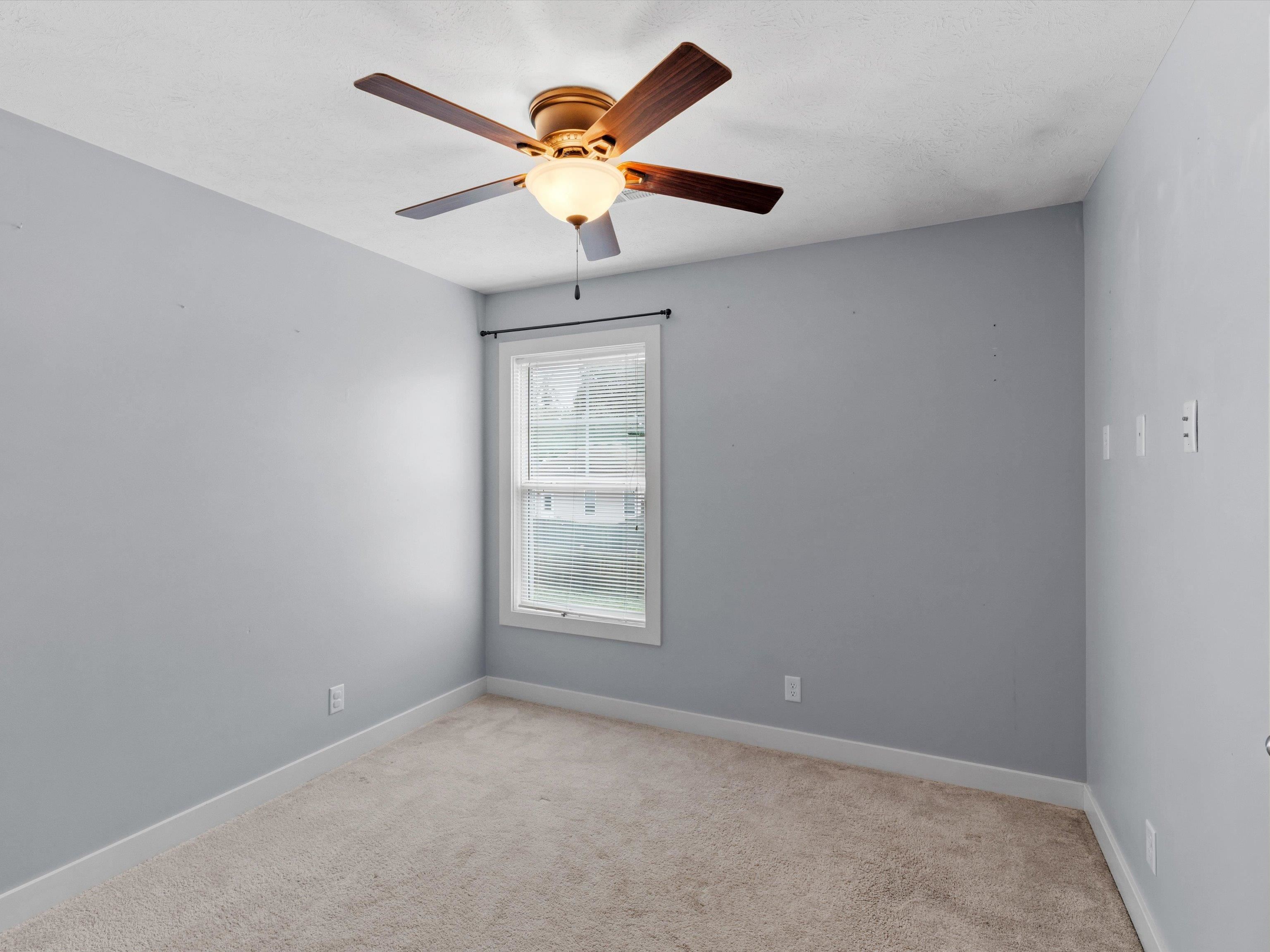 6350 Valley Brook Trace, Utica, Kentucky 42376, 3 Bedrooms Bedrooms, ,2 BathroomsBathrooms,Single Family Residence,For Sale,Valley Brook Trace,93865