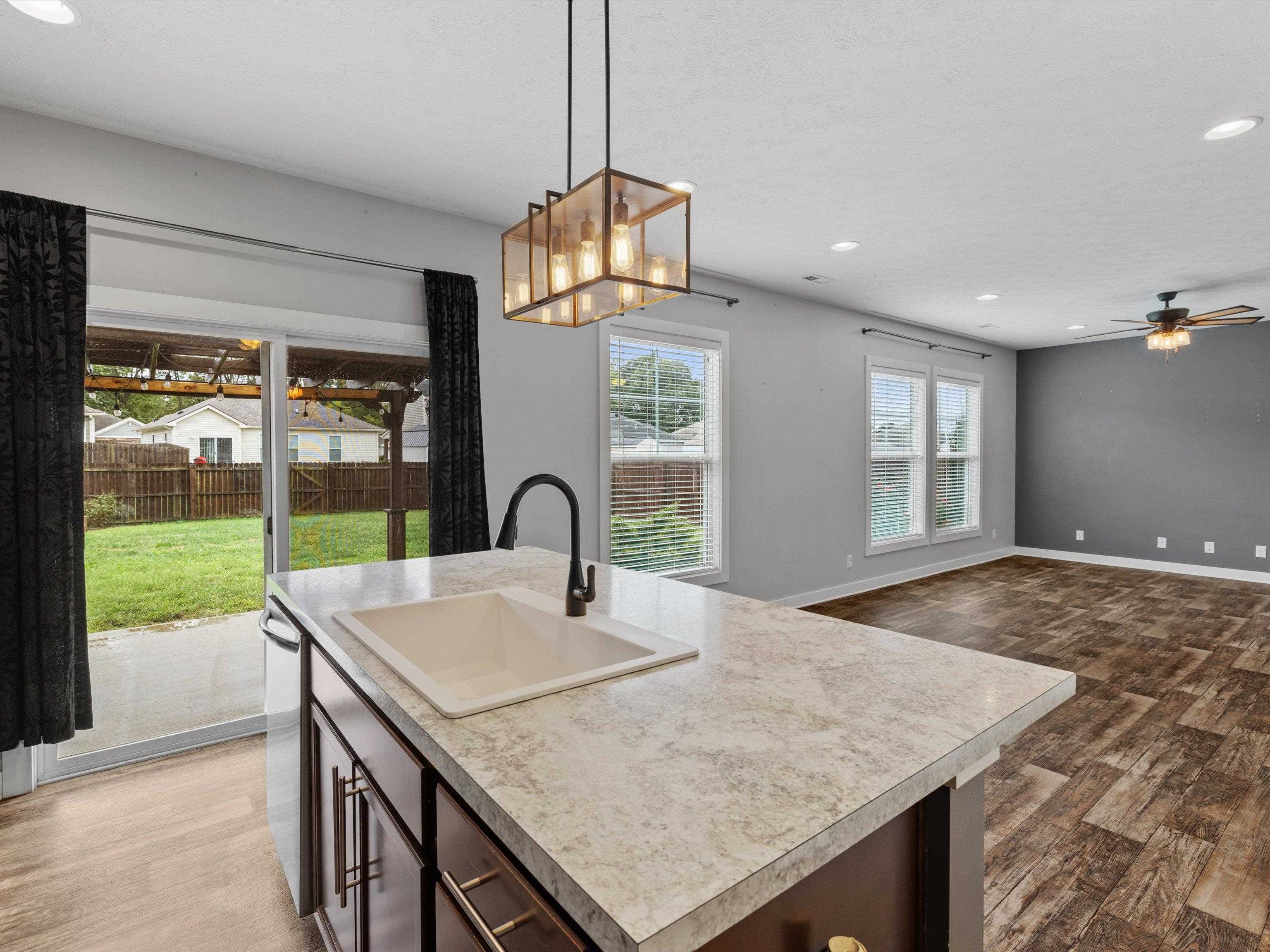 6350 Valley Brook Trace, Utica, Kentucky 42376, 3 Bedrooms Bedrooms, ,2 BathroomsBathrooms,Single Family Residence,For Sale,Valley Brook Trace,93865