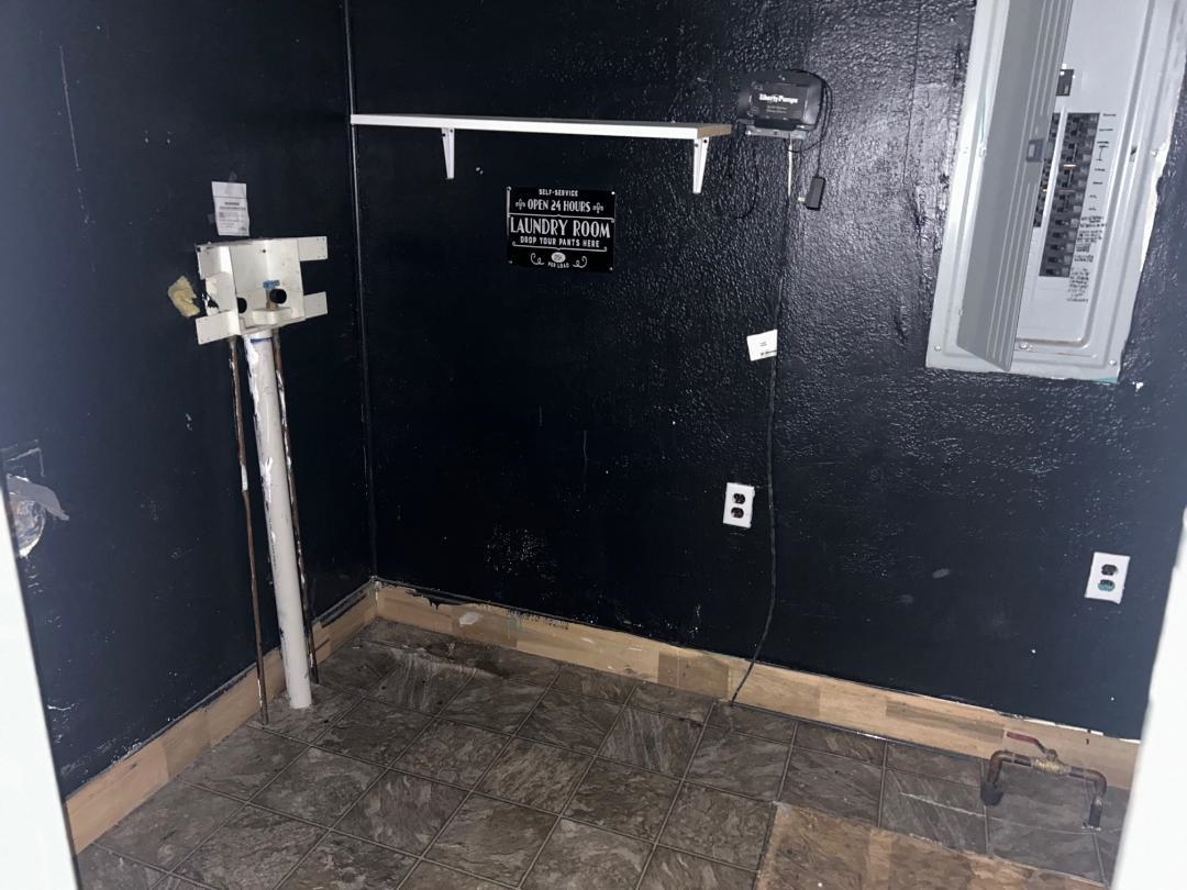 8398 State Route 351, Henderson, Kentucky 42420, 3 Bedrooms Bedrooms, ,2 BathroomsBathrooms,Single Family Residence,For Sale,State Route 351,93877