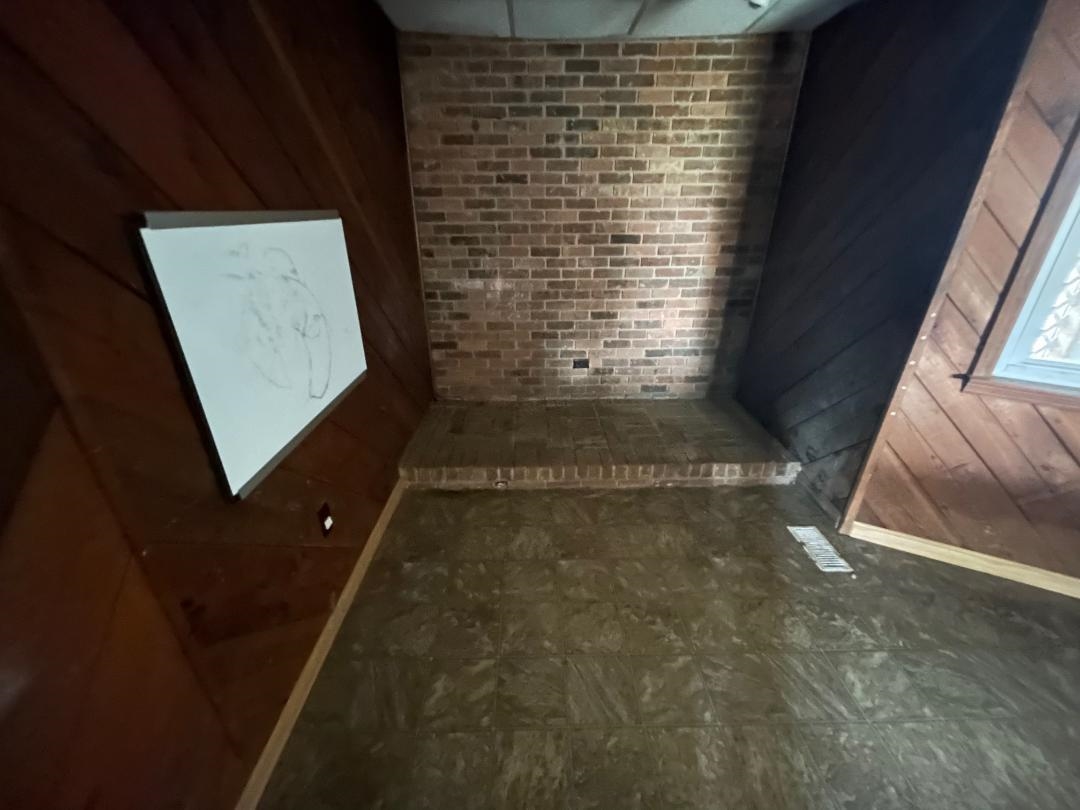 8398 State Route 351, Henderson, Kentucky 42420, 3 Bedrooms Bedrooms, ,2 BathroomsBathrooms,Single Family Residence,For Sale,State Route 351,93877