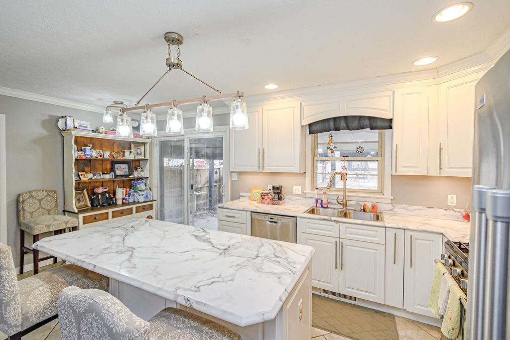 5618 Graham Ln, Owensboro, Kentucky 42303, 3 Bedrooms Bedrooms, ,2 BathroomsBathrooms,Single Family Residence,For Sale,Graham Ln,93879