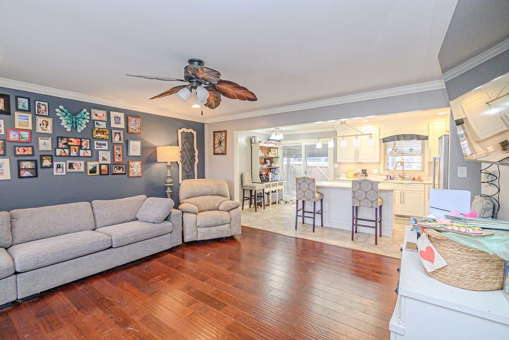 5618 Graham Ln, Owensboro, Kentucky 42303, 3 Bedrooms Bedrooms, ,2 BathroomsBathrooms,Single Family Residence,For Sale,Graham Ln,93879