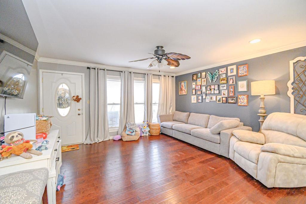 5618 Graham Ln, Owensboro, Kentucky 42303, 3 Bedrooms Bedrooms, ,2 BathroomsBathrooms,Single Family Residence,For Sale,Graham Ln,93879