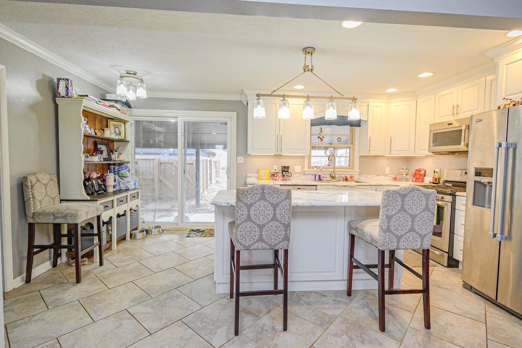 5618 Graham Ln, Owensboro, Kentucky 42303, 3 Bedrooms Bedrooms, ,2 BathroomsBathrooms,Single Family Residence,For Sale,Graham Ln,93879