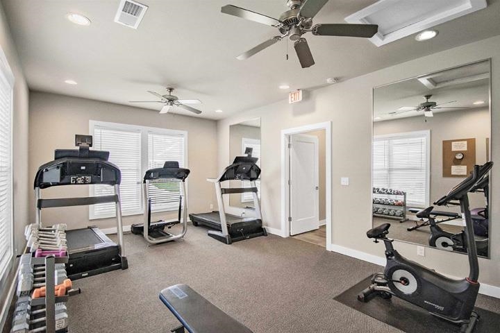 2469 Watson Circle, Owensboro, Kentucky 42301, 2 Bedrooms Bedrooms, ,2 BathroomsBathrooms,Single Family Residence,For Sale,Watson Circle,93884