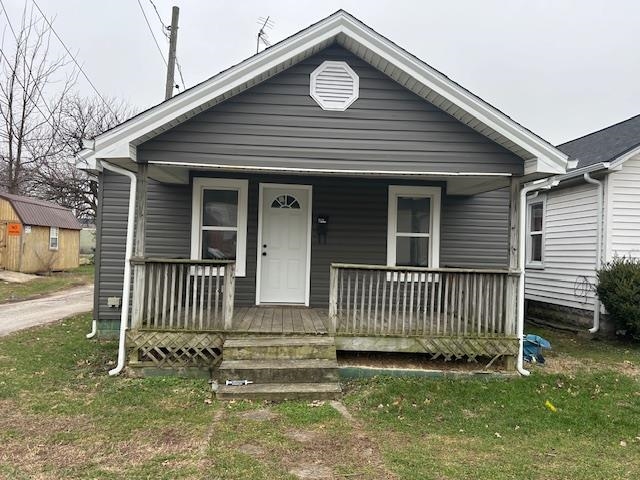 1112 5th Street, Owensboro, Kentucky 42303, 2 Bedrooms Bedrooms, ,1 BathroomBathrooms,Single Family Residence,For Sale,5th Street,93885