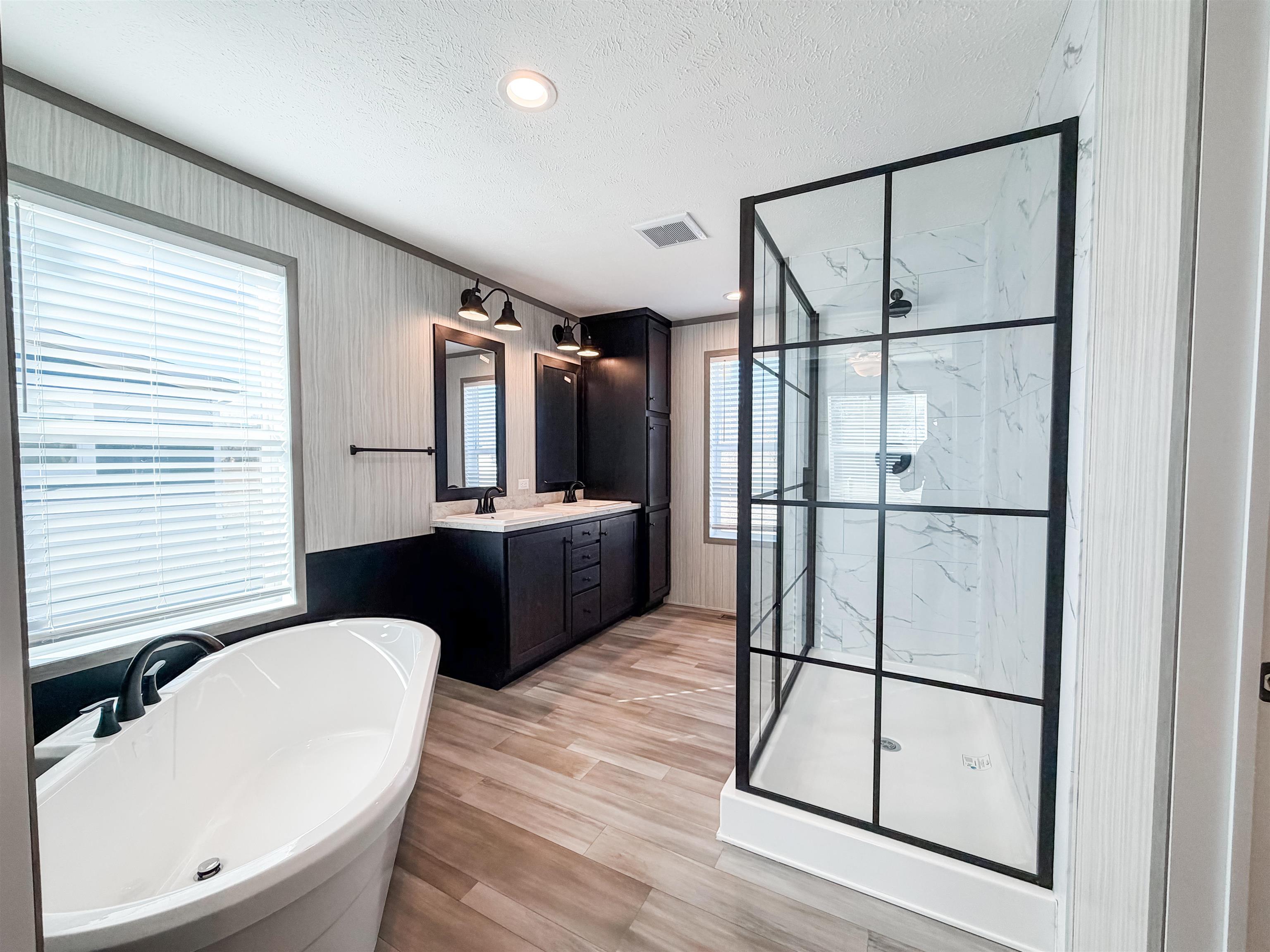 5110 Sturbridge Pl, Owensboro, Kentucky 42303, 3 Bedrooms Bedrooms, ,2 BathroomsBathrooms,Manufactured Home,For Sale,Sturbridge Pl,93886