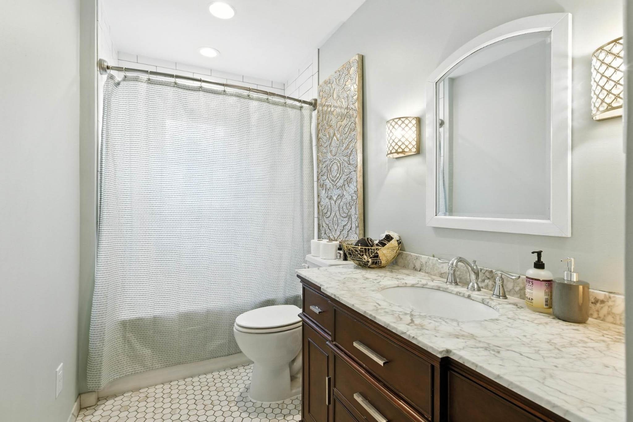 2323 Stratford, Owensboro, Kentucky 42301, 5 Bedrooms Bedrooms, ,2 BathroomsBathrooms,Single Family Residence,For Sale,Stratford,93890