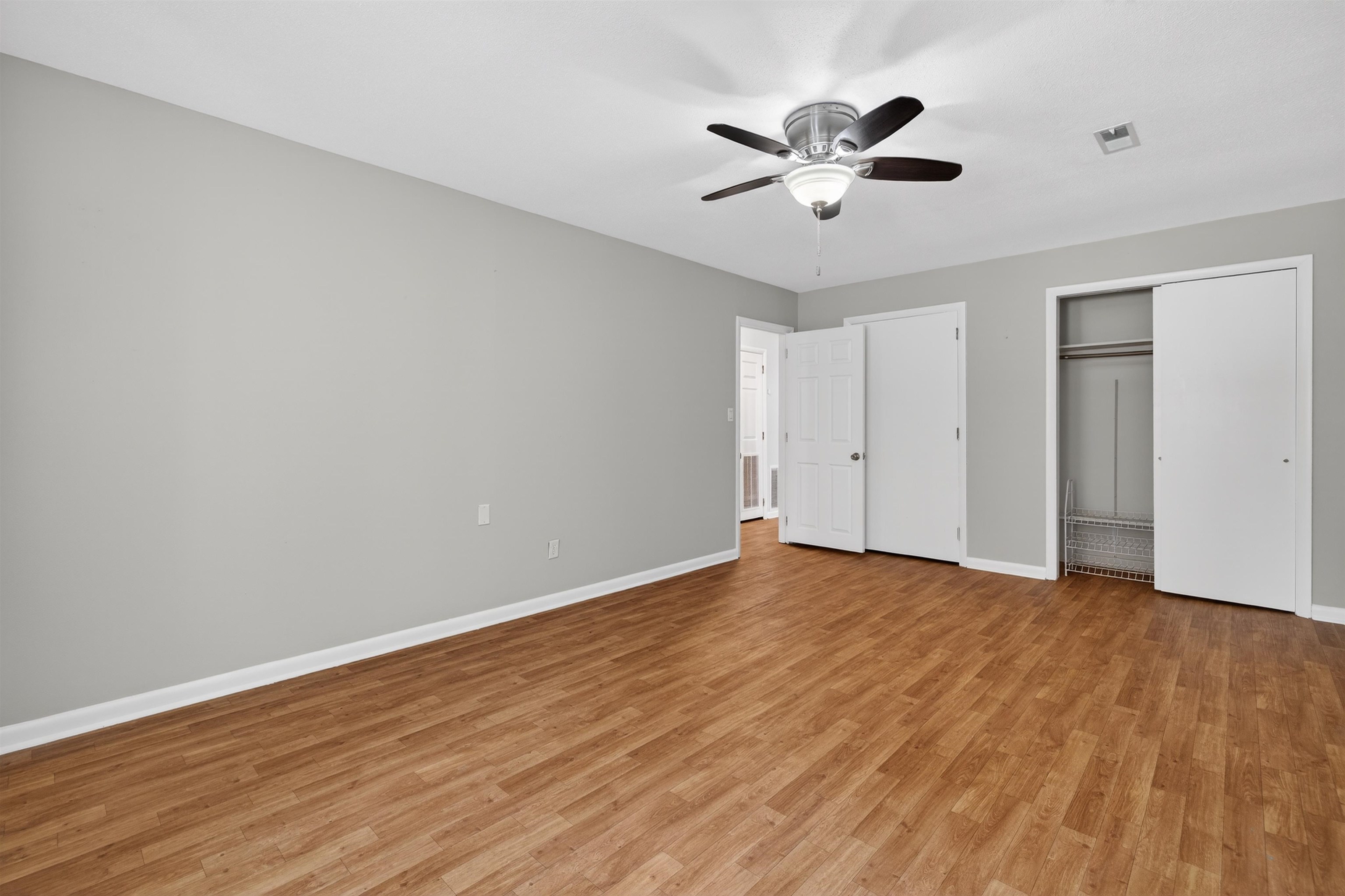 2323 Stratford, Owensboro, Kentucky 42301, 5 Bedrooms Bedrooms, ,2 BathroomsBathrooms,Single Family Residence,For Sale,Stratford,93890